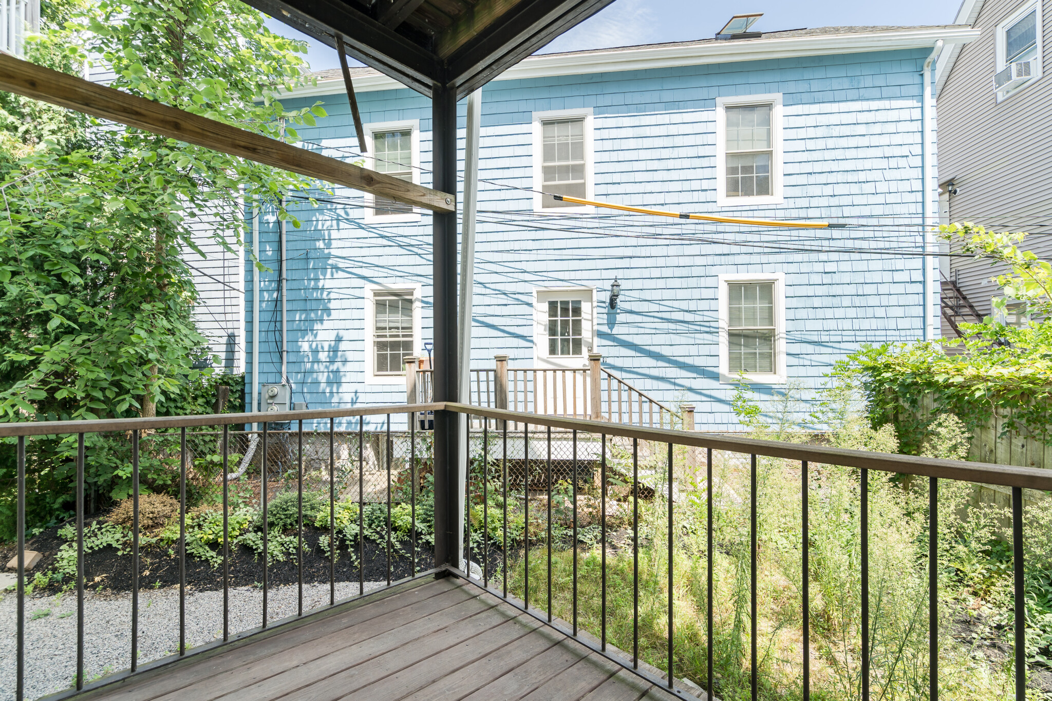 80 Chestnut St, Longwood