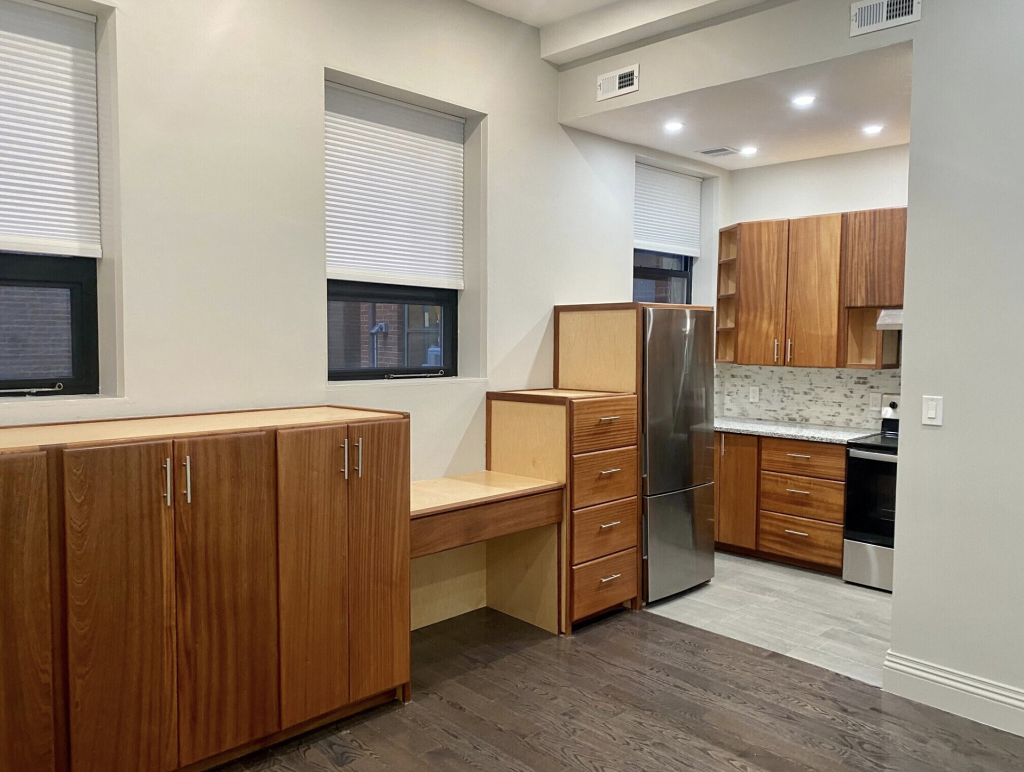 33 Gloucester St, Back Bay