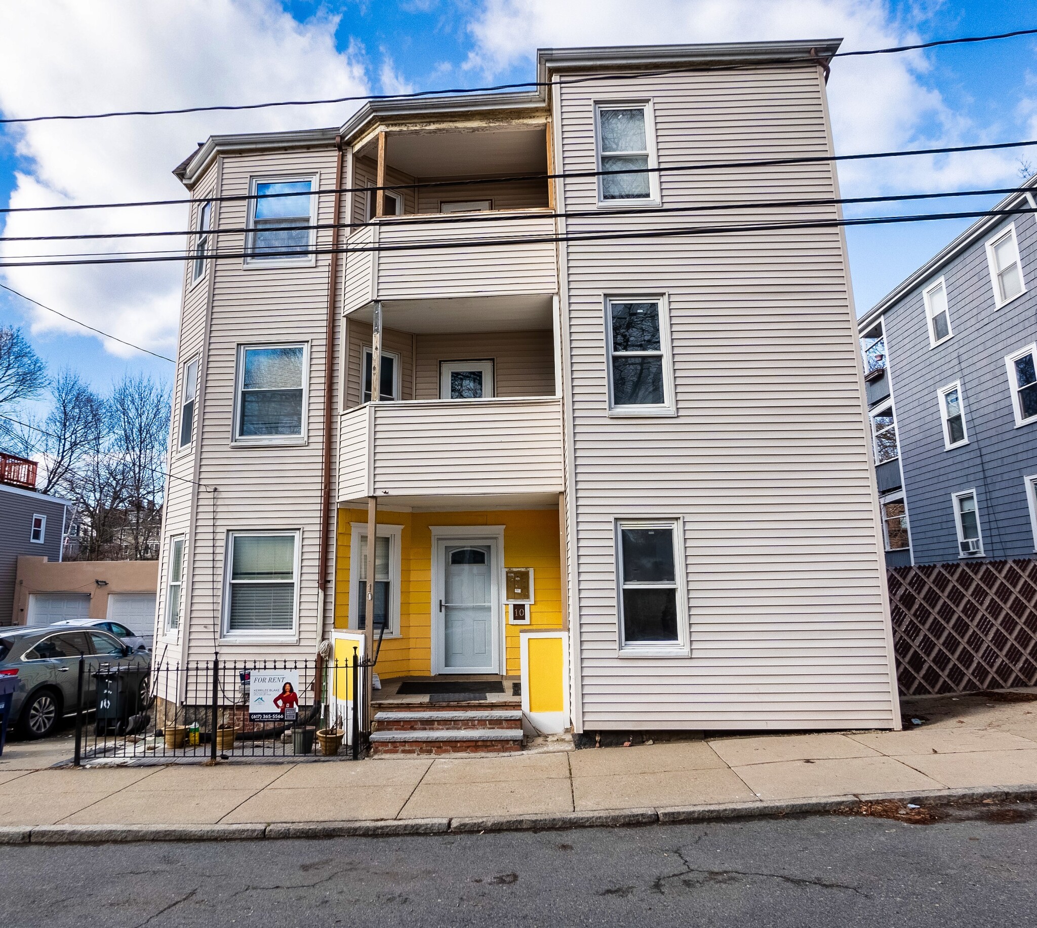 10 Bearse Ave, Dorchester