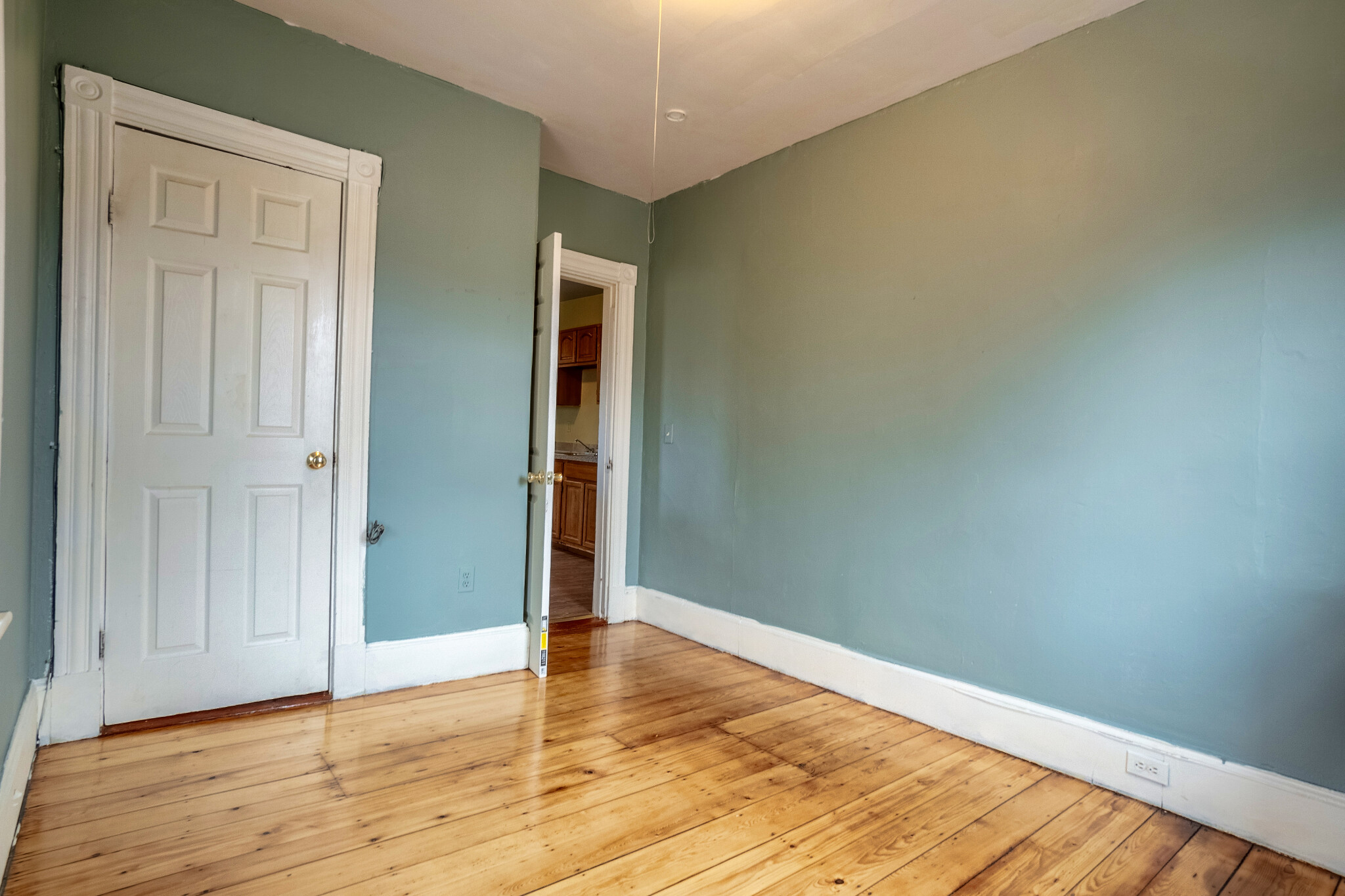 10 Bearse Ave, Dorchester