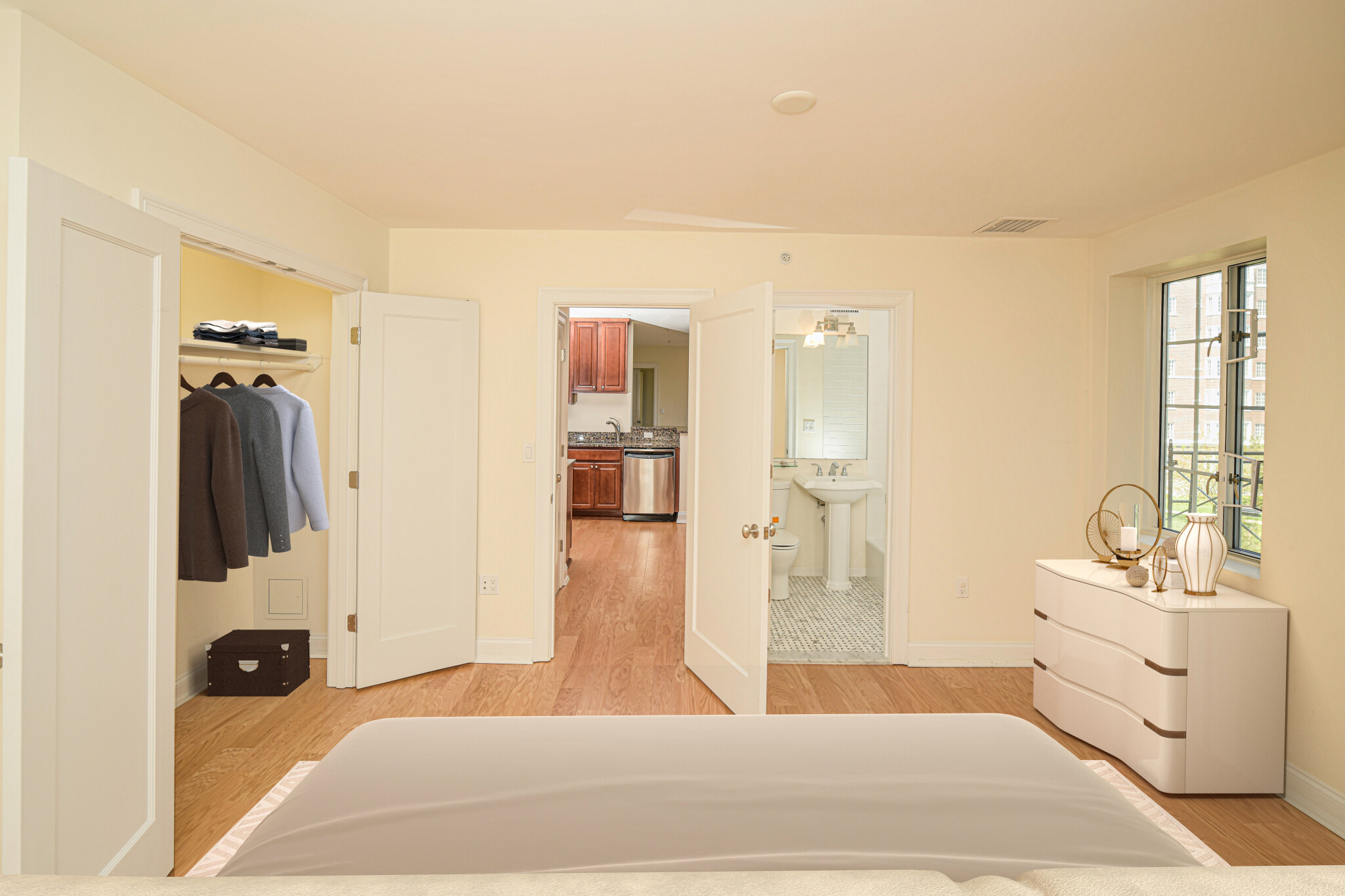 20 Chapel St, Longwood