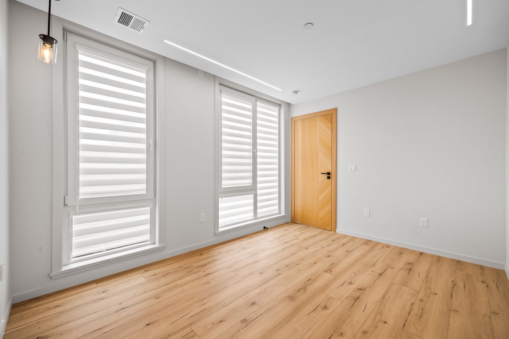 Photos of apartment on Dorchester Ave.,Boston MA 02125