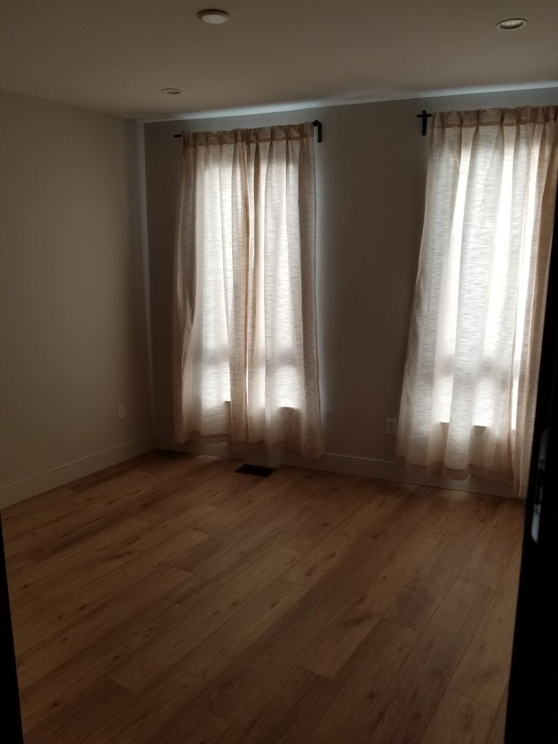 Photos of apartment on Dorchester Ave.,Boston MA 