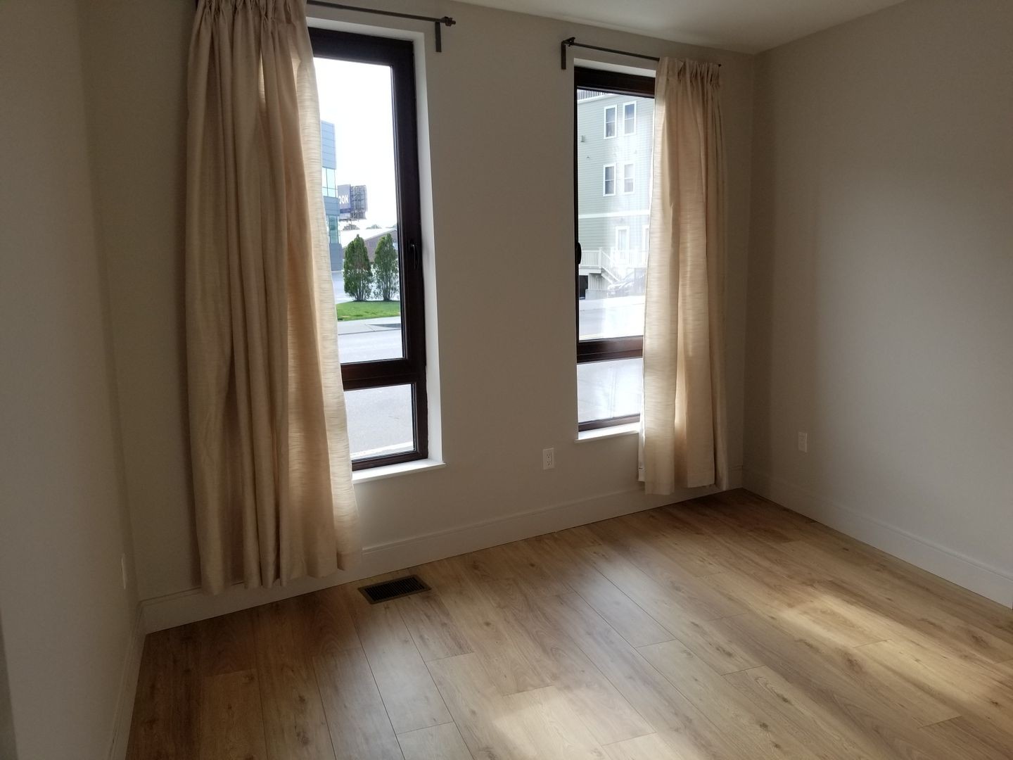 Photos of apartment on Dorchester Ave.,Boston MA 