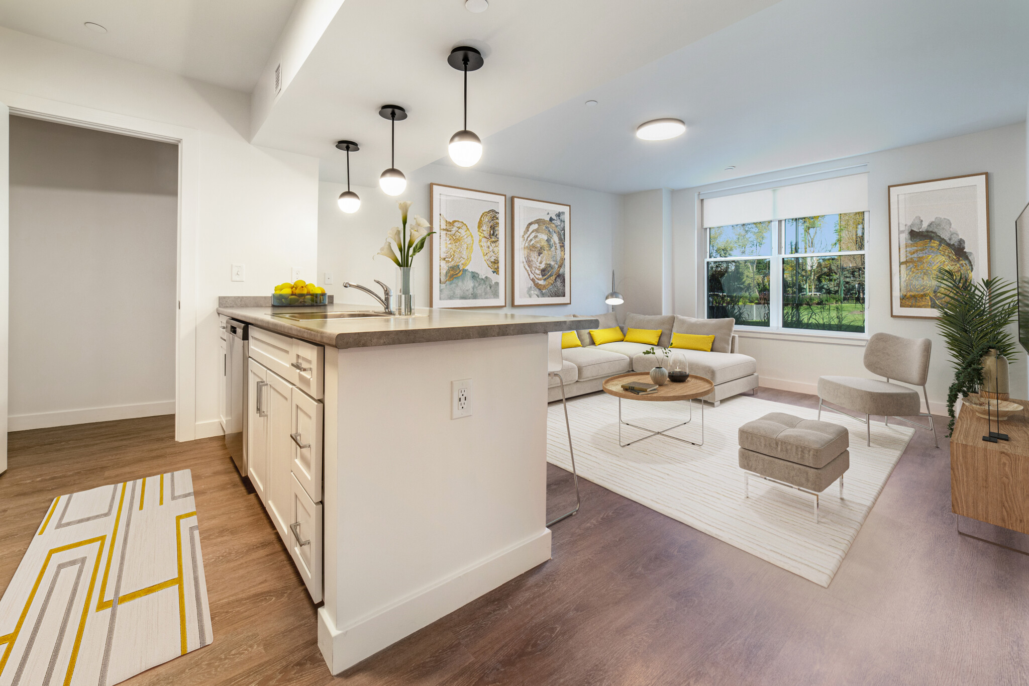 1208D Vfw Pkwy, West Roxbury