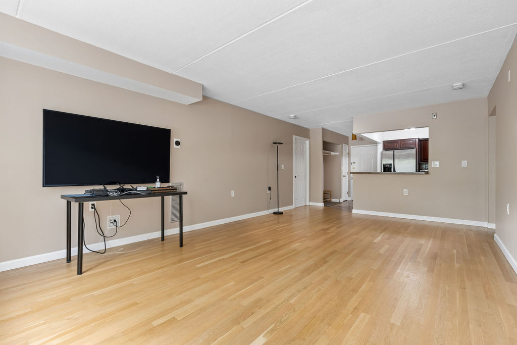 Photos of apartment on Washington St.,Boston MA 02132