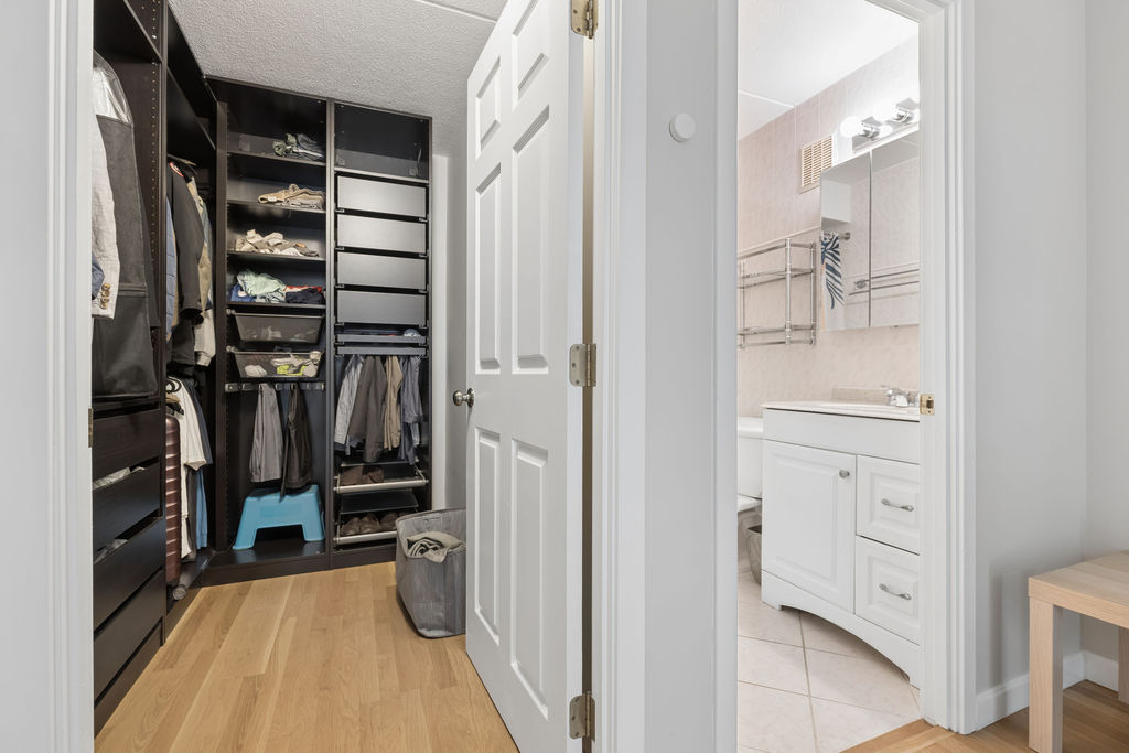 Photos of apartment on Washington St.,Boston MA 02132