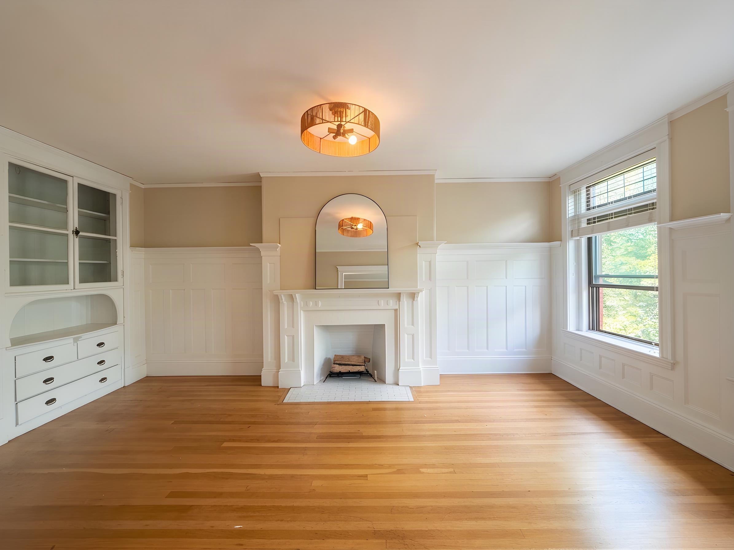 Photos of apartment on Beacon St.,Brookline MA 02445