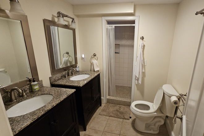 44 Greycliff Rd, Brighton