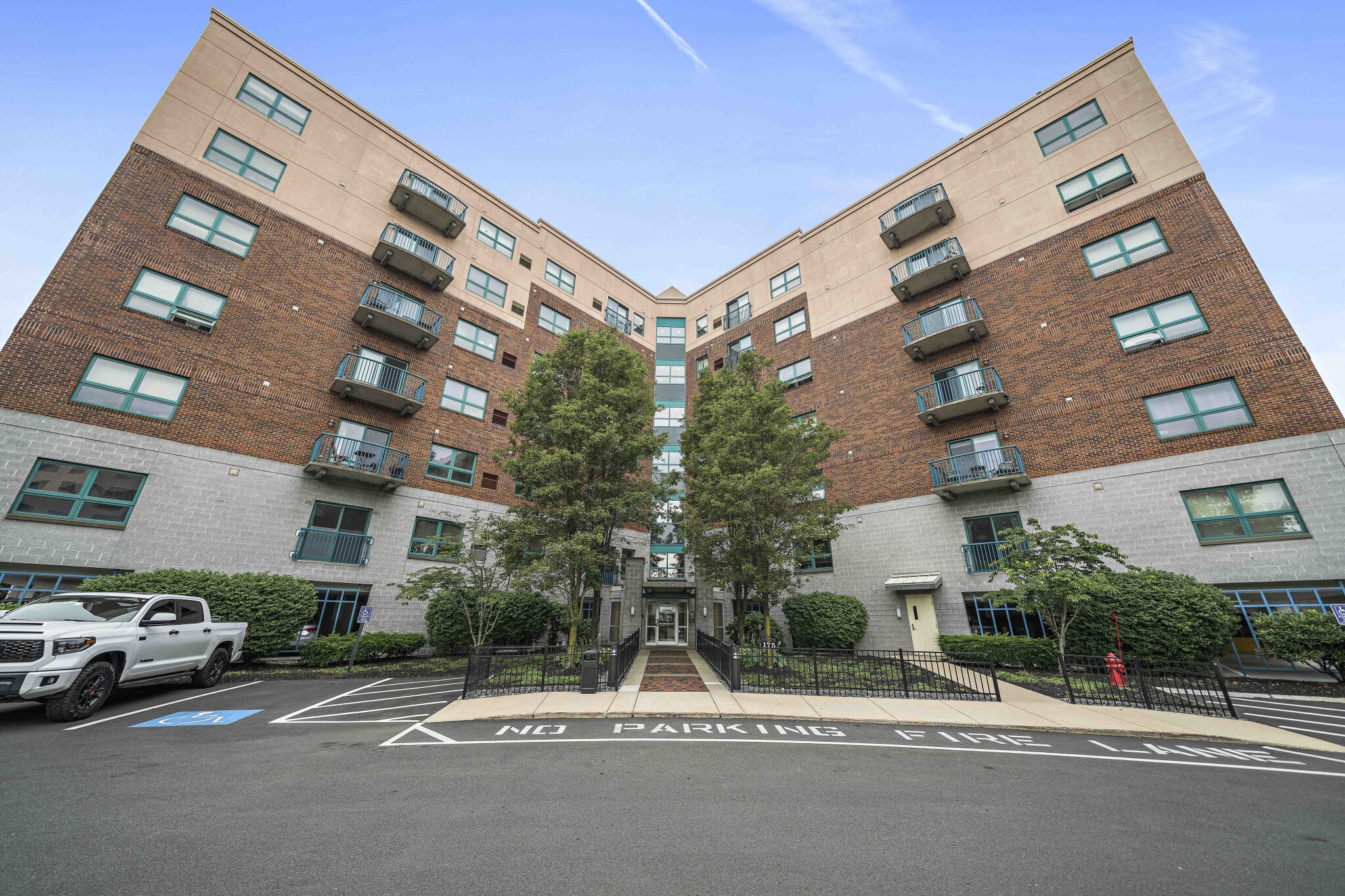 175 Cottage St, Chelsea