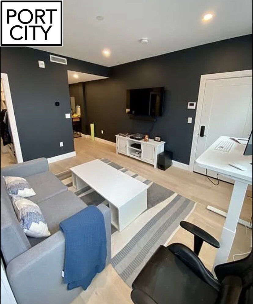 71 Border St, East Boston