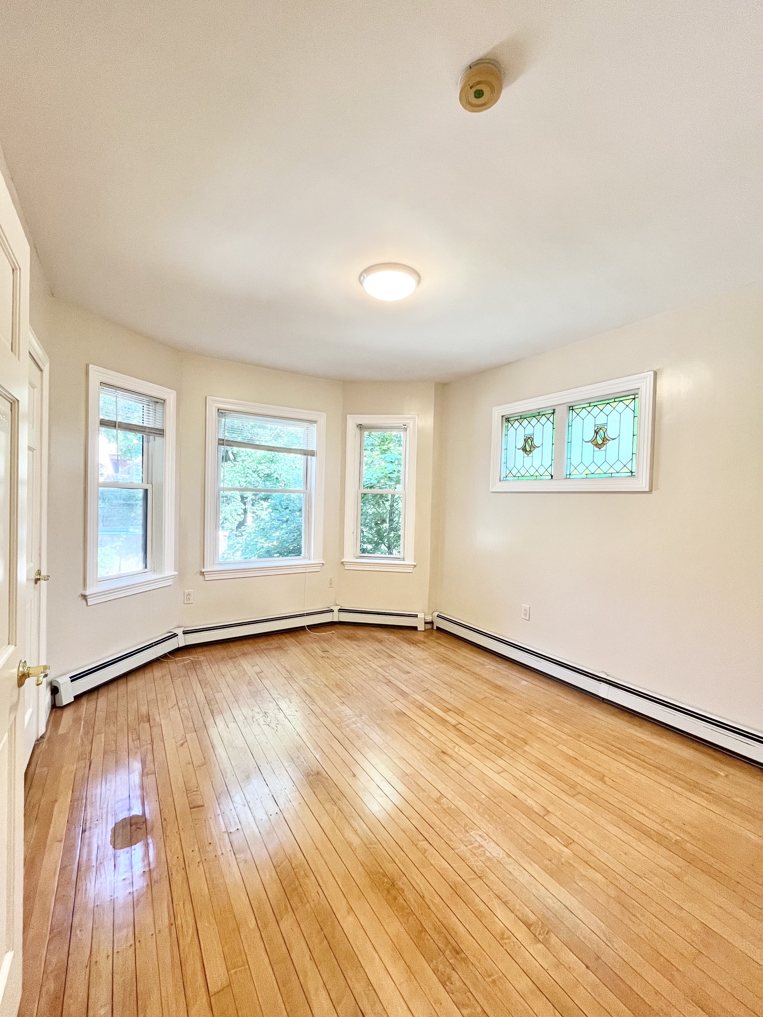 Photos of apartment on Park View St.,Boston MA 02121