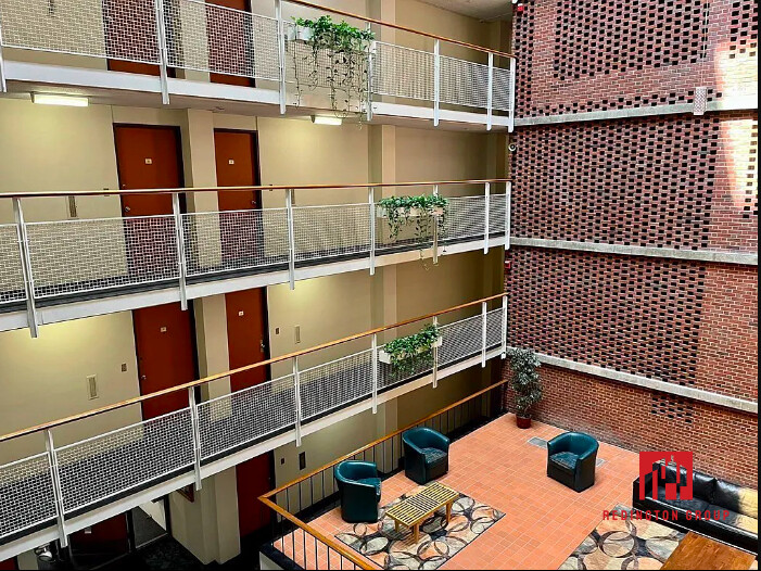 29 Concord Ave, Harvard Square