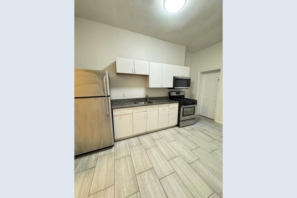 291 E St, South Boston