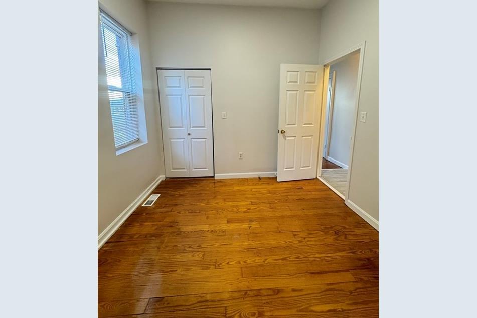 291 E St, South Boston