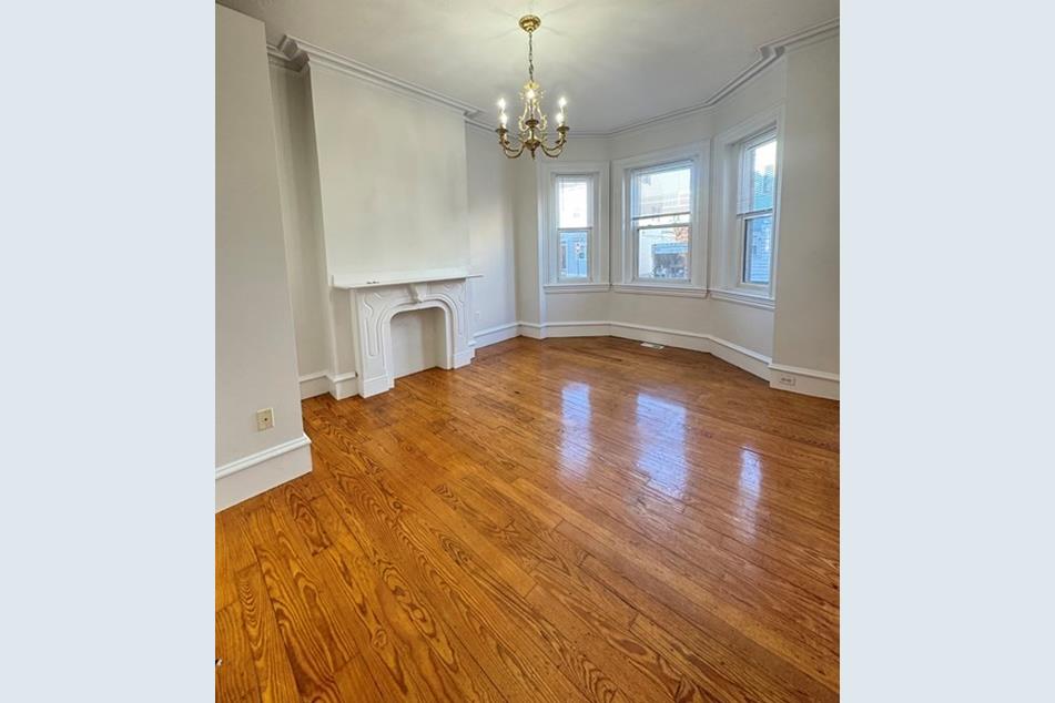 291 E St, South Boston