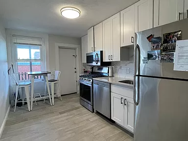 293 E St, South Boston