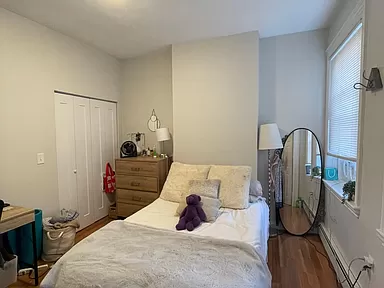 293 E St, South Boston