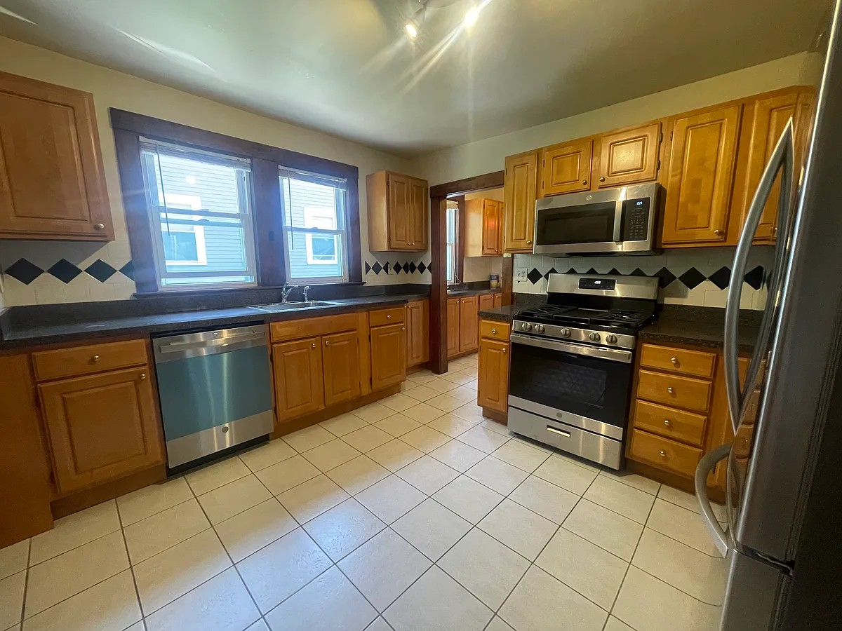 180 Calumet St. - Mission Hill