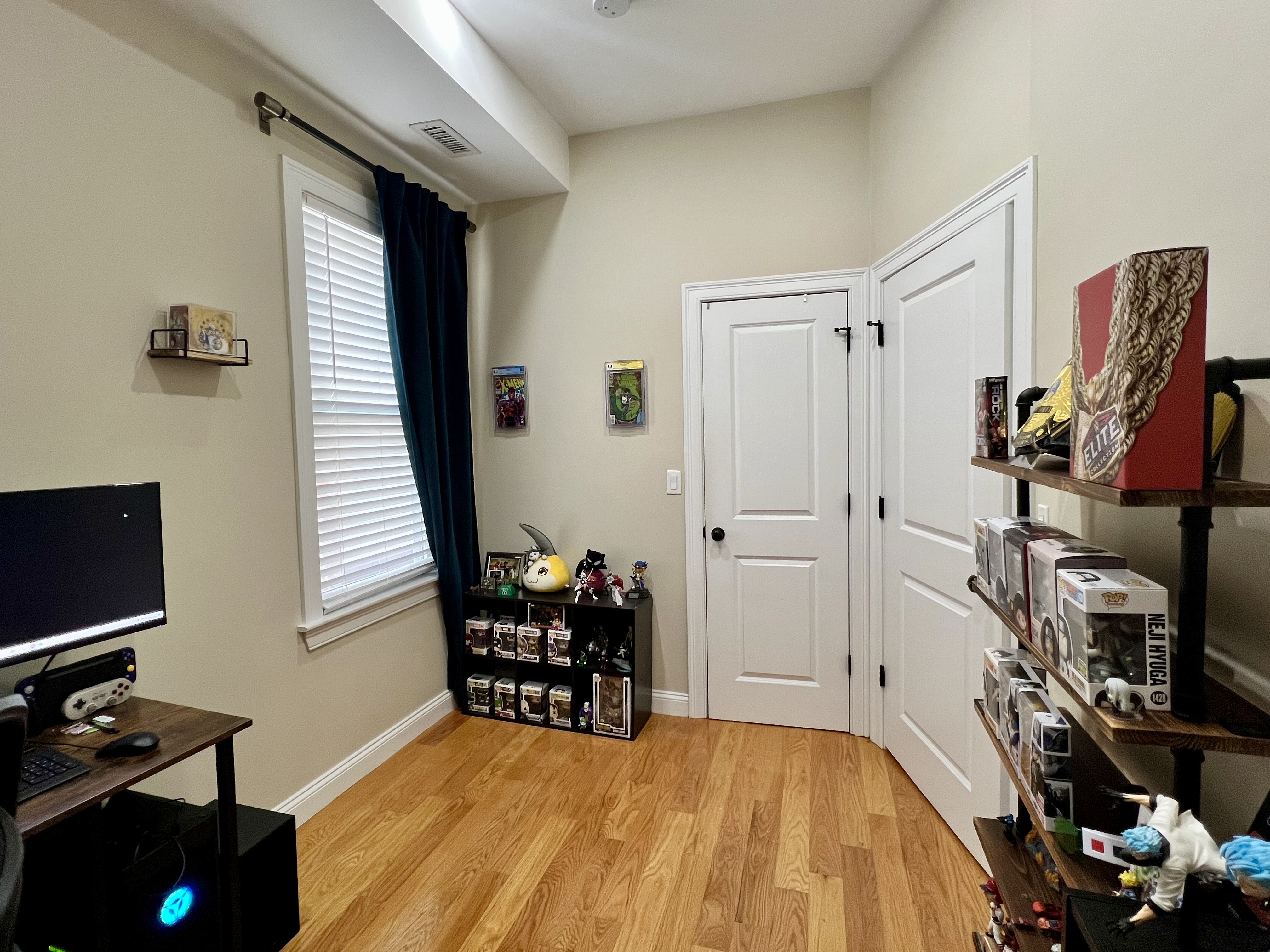 Photos of apartment on Howard Pl.,Boston MA 02125