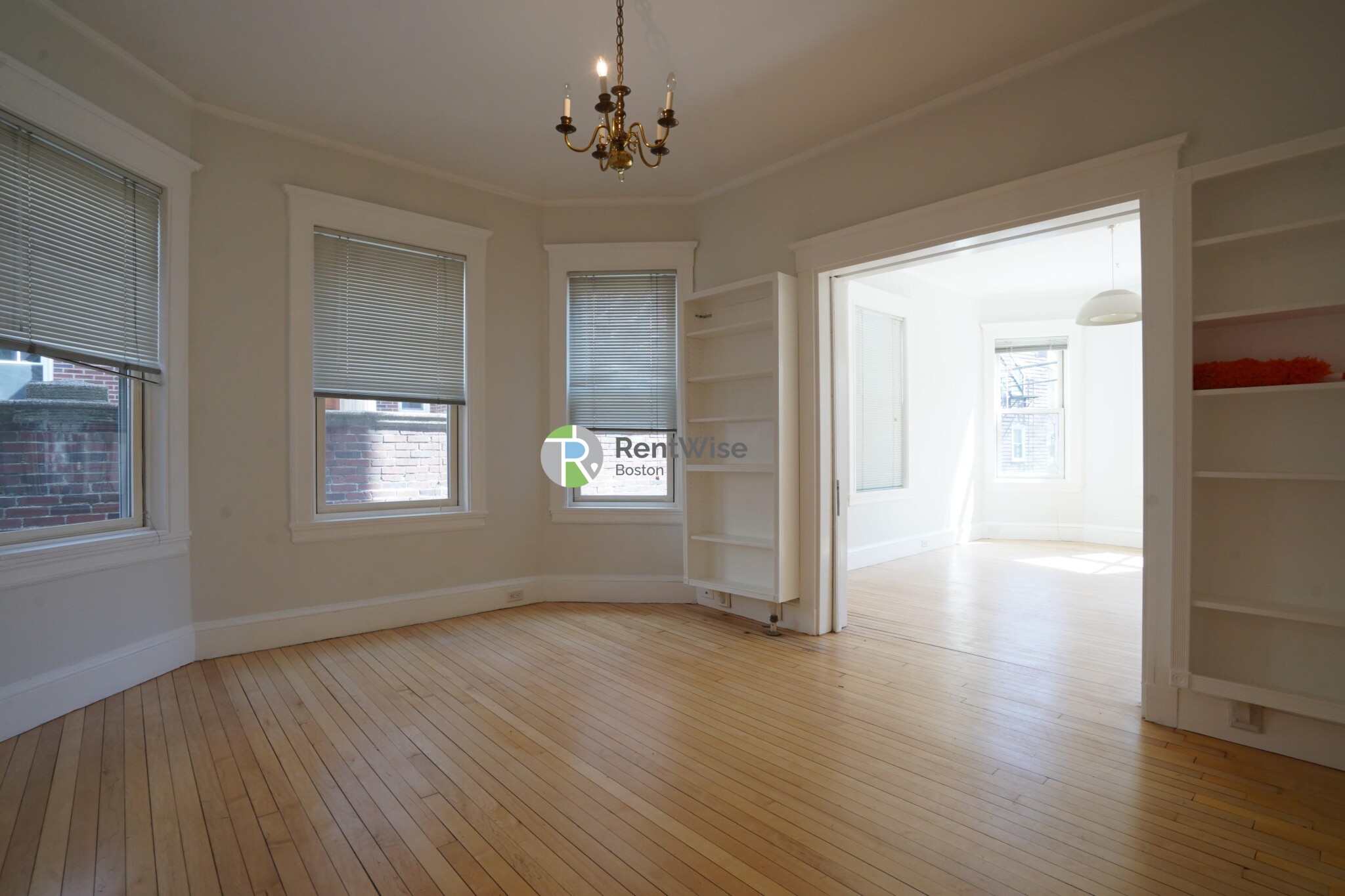 2 Avon St, Neighborhood Nine