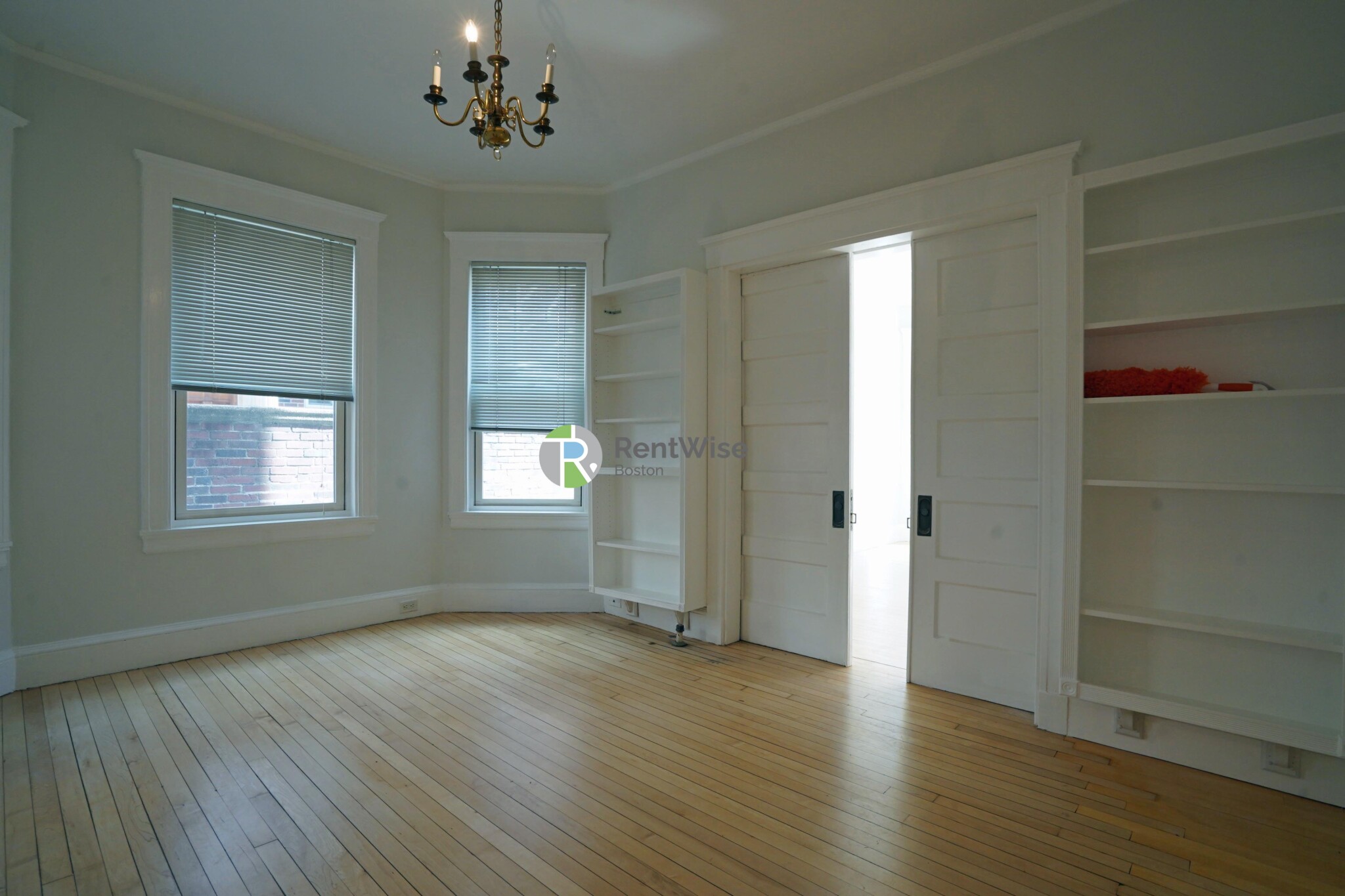 2 Avon St, Neighborhood Nine