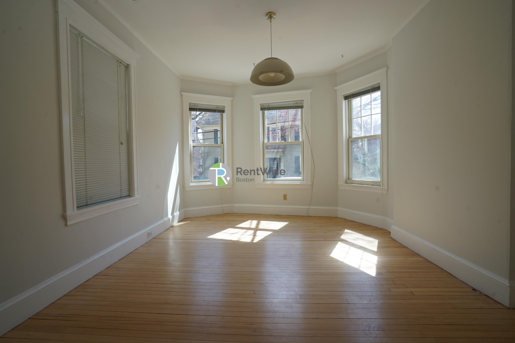 2 Avon St, Neighborhood Nine