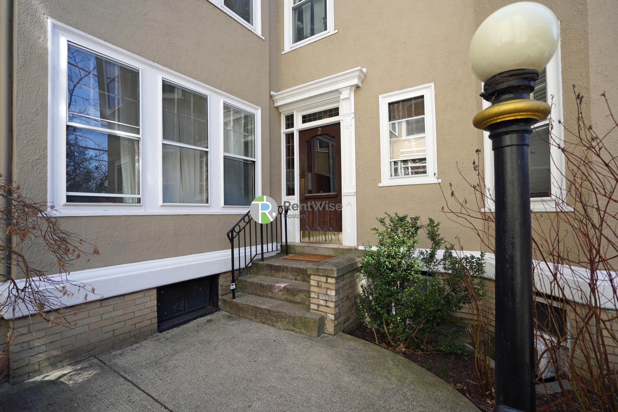 2 Avon St, Neighborhood Nine