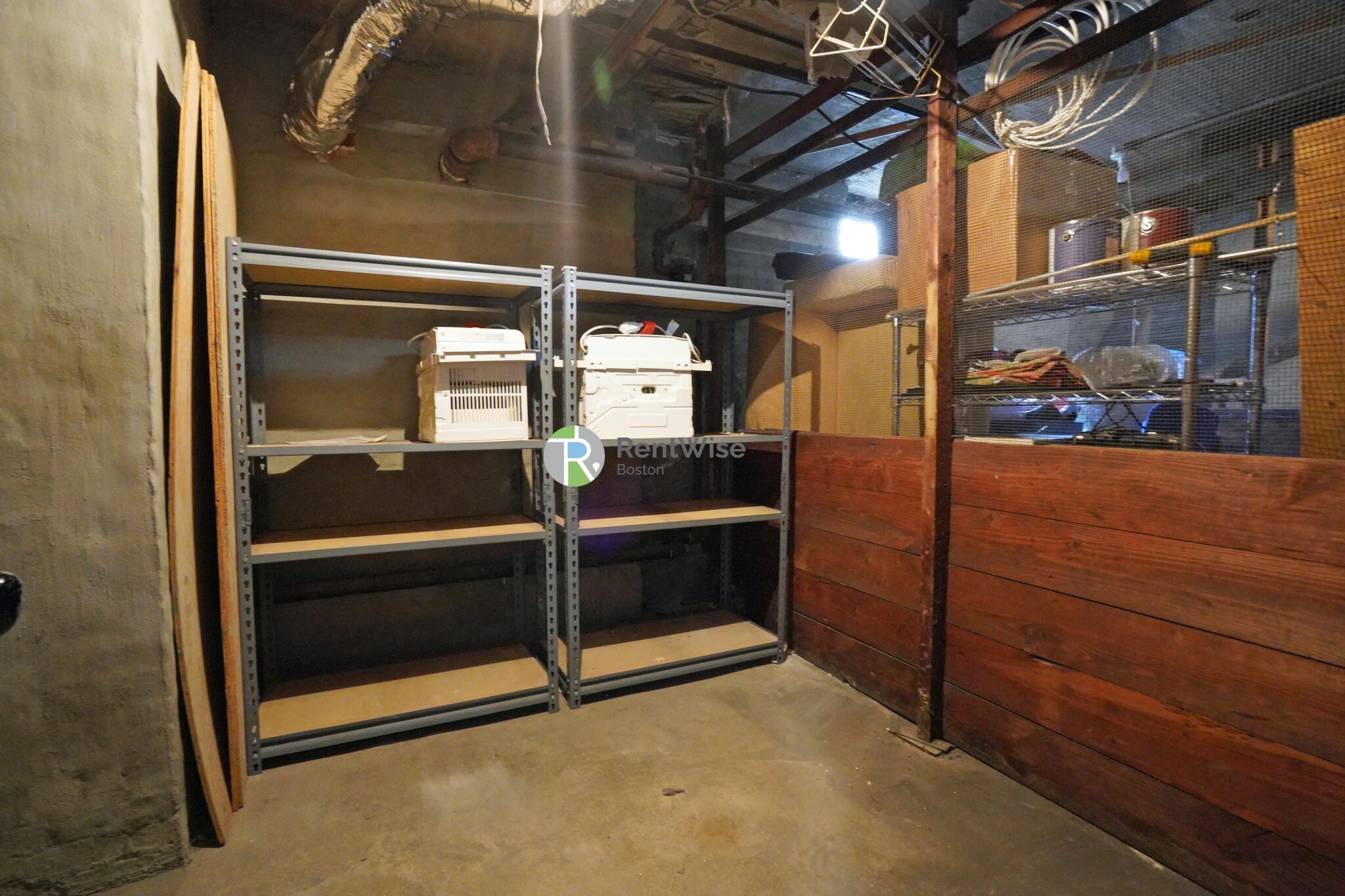 2 Avon St, Neighborhood Nine