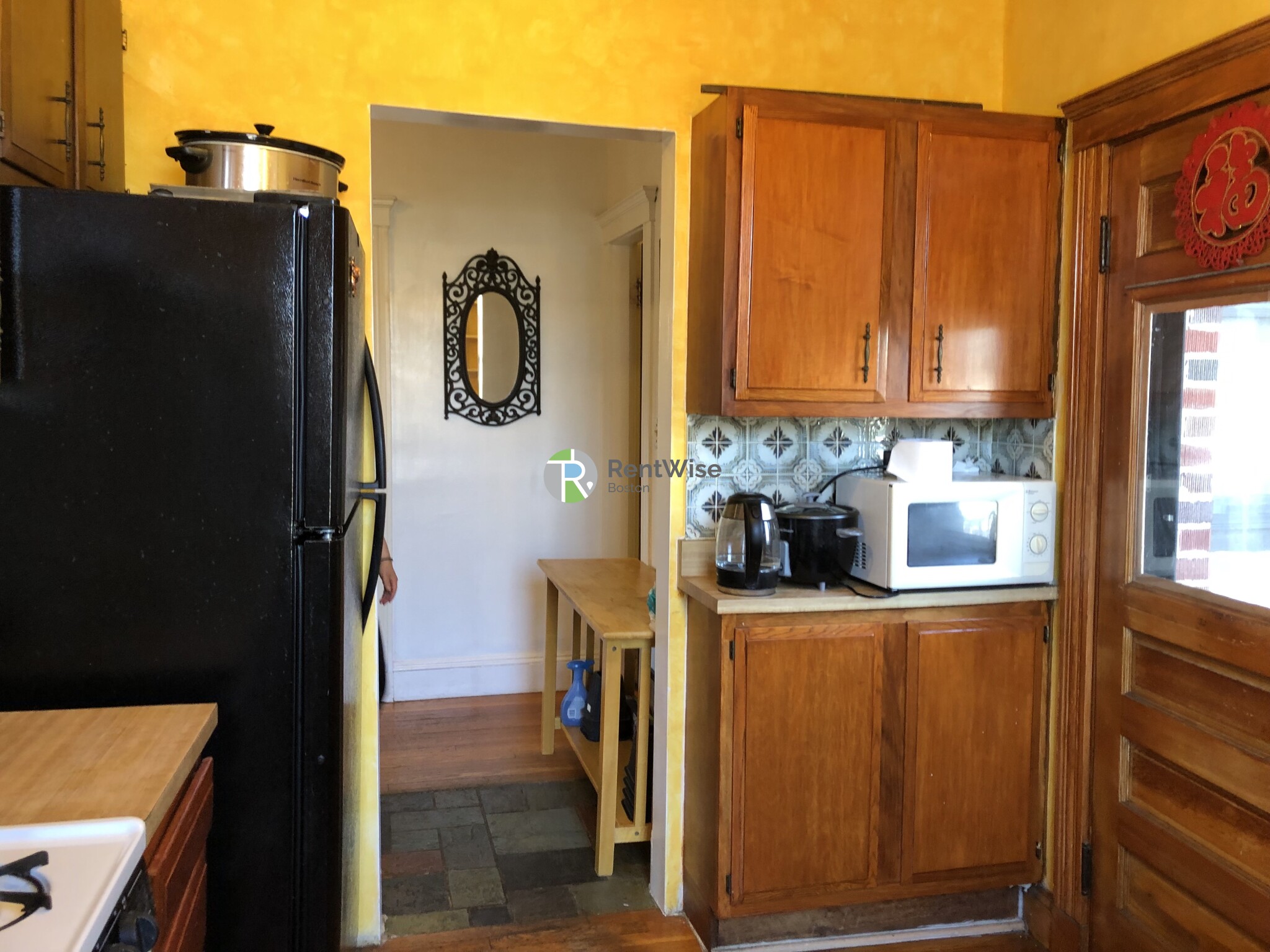 185 Chestnut Hill Ave, Brighton