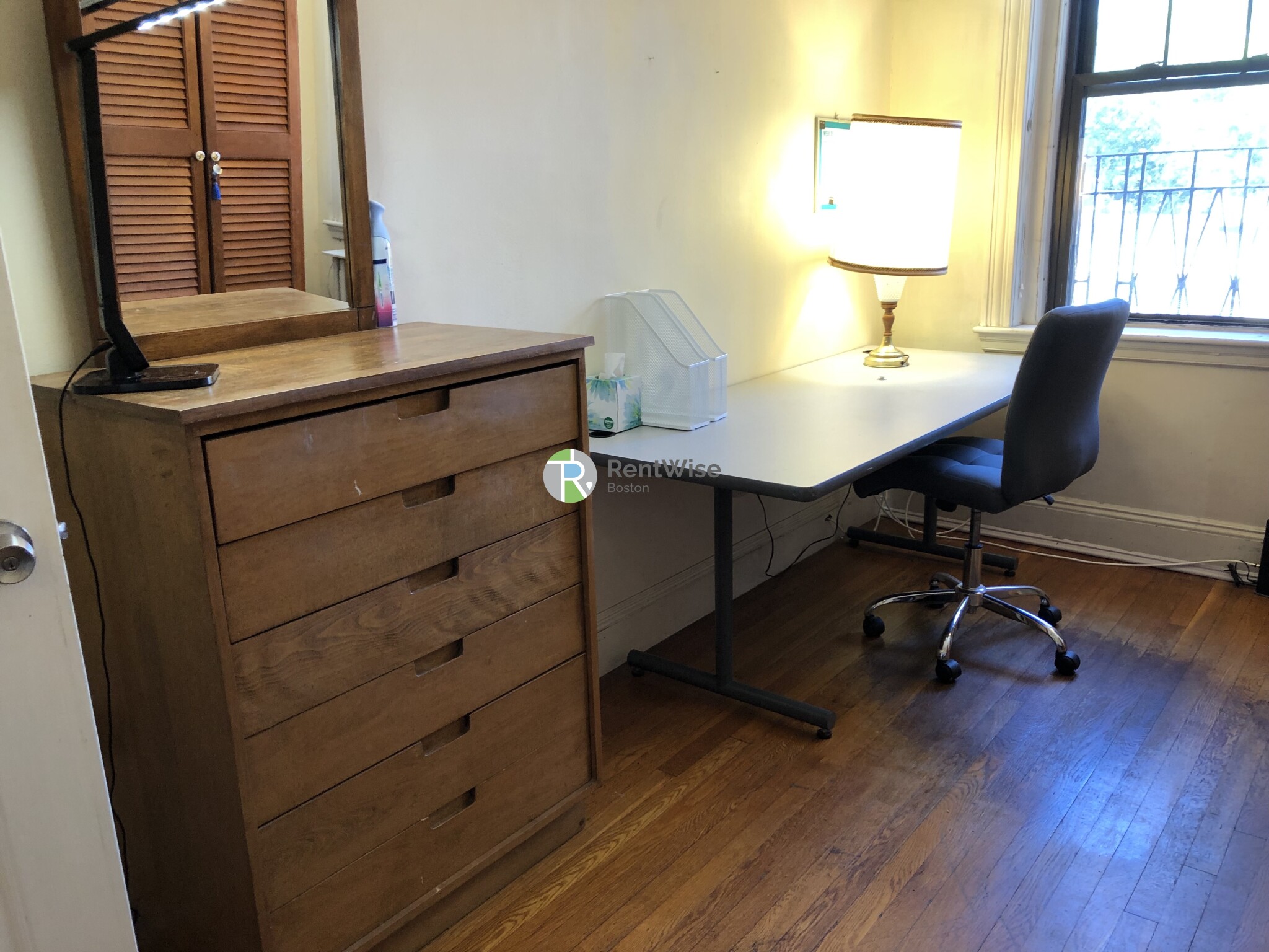 185 Chestnut Hill Ave, Brighton