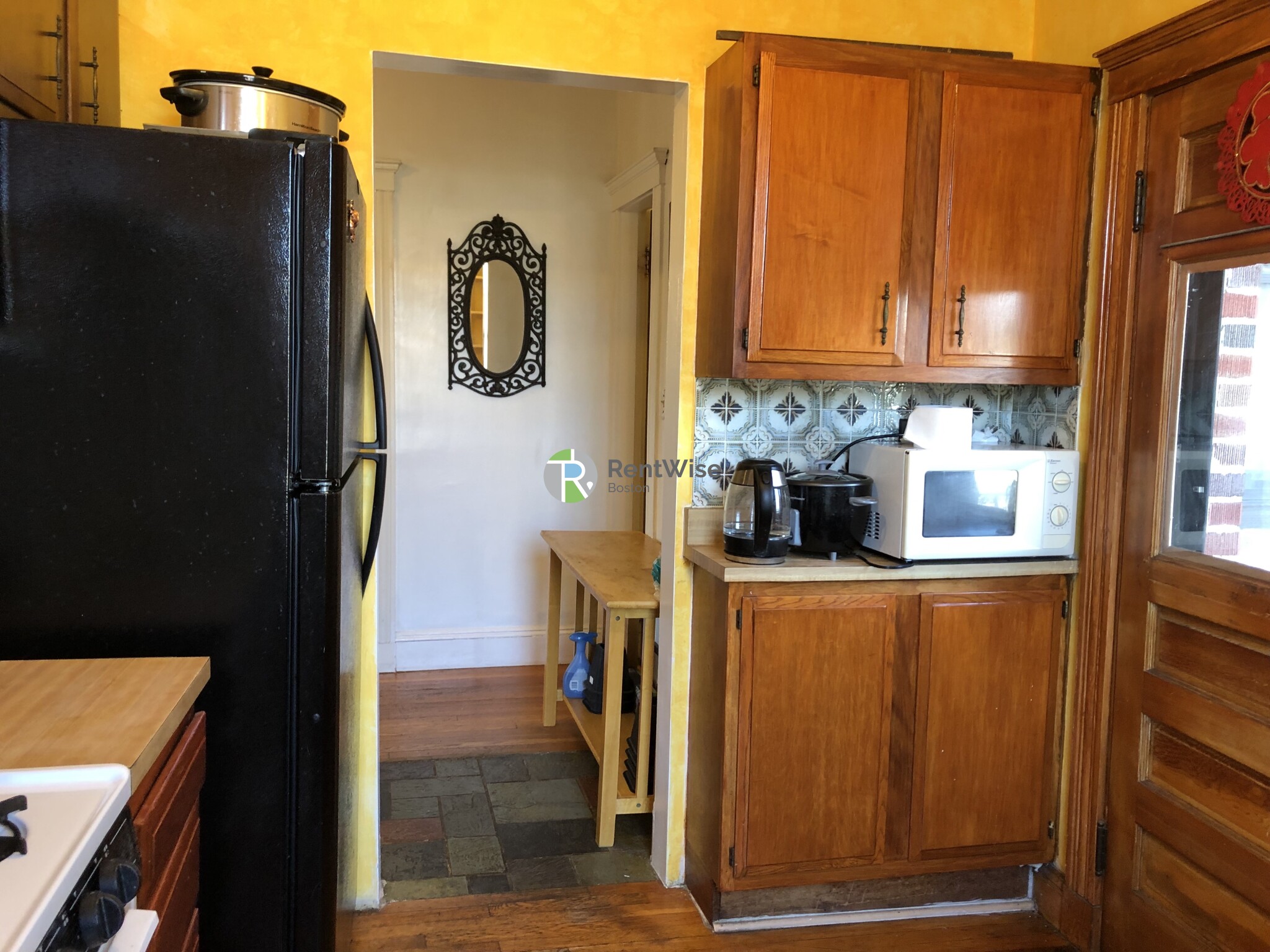 185 Chestnut Hill Ave, Brighton