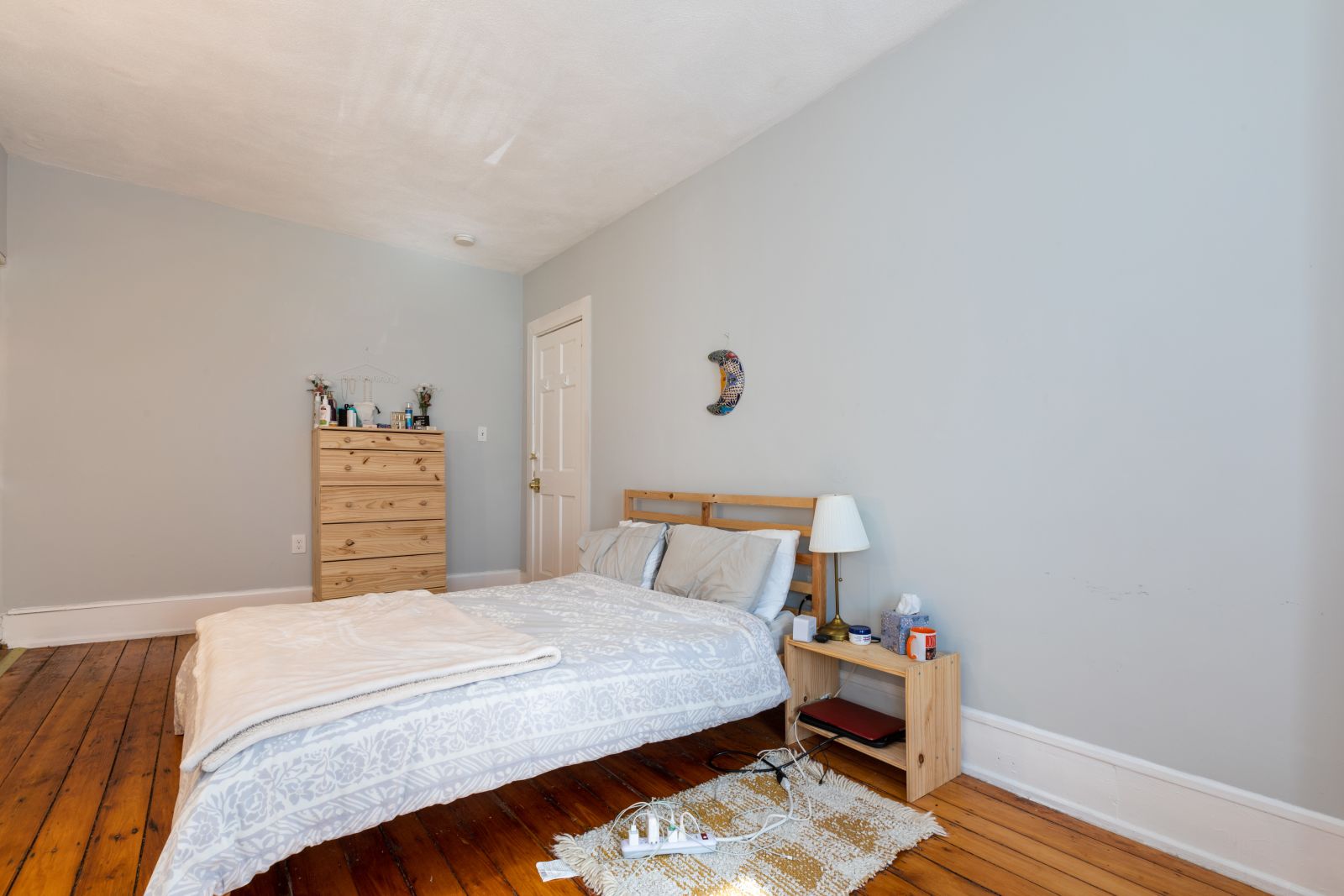 Photos of apartment on Mount Pleasant Ave.,Boston MA 02119
