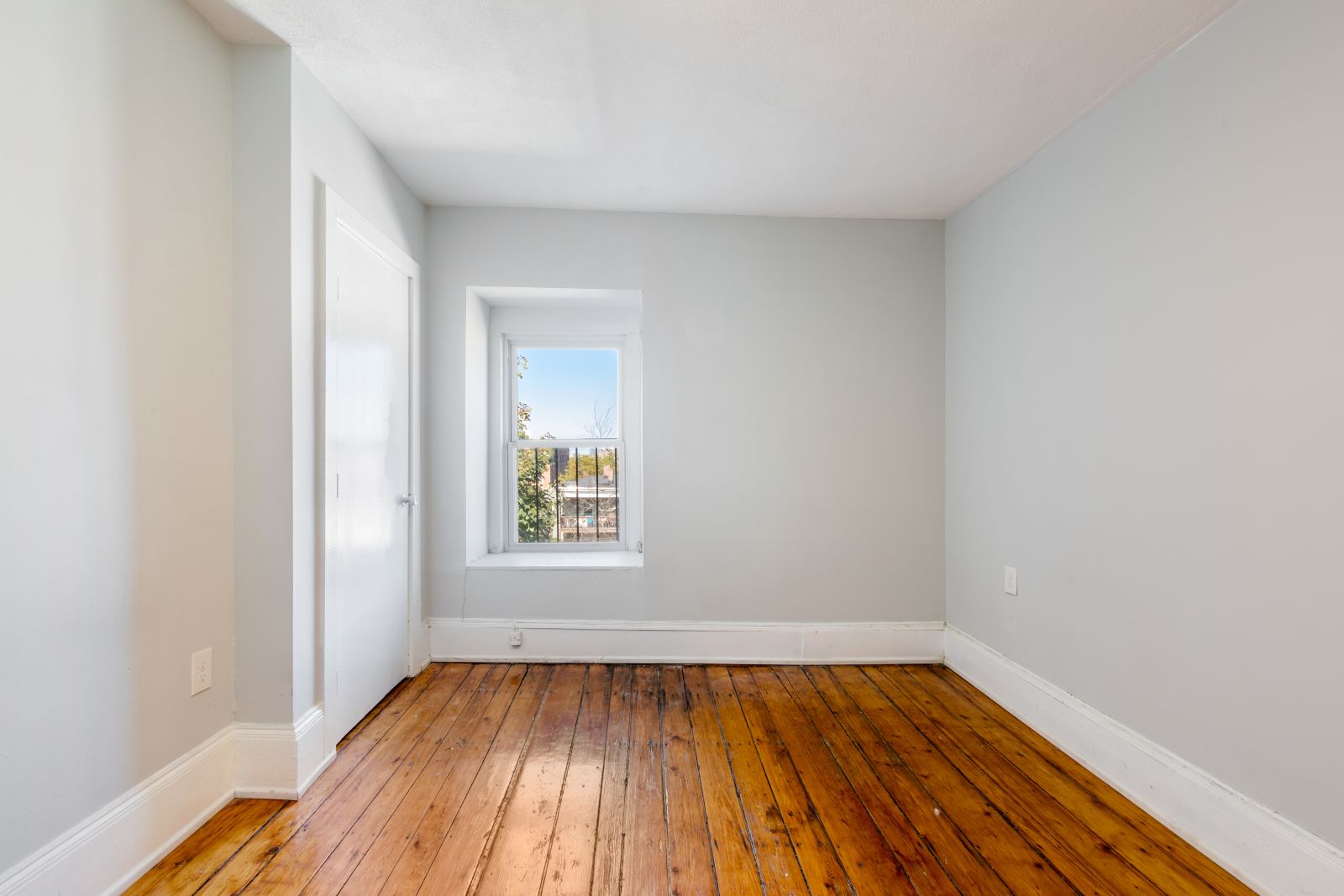 Photos of apartment on Mount Pleasant Ave.,Boston MA 02119