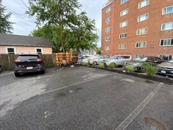 219 Massachusetts Ave, Arlington