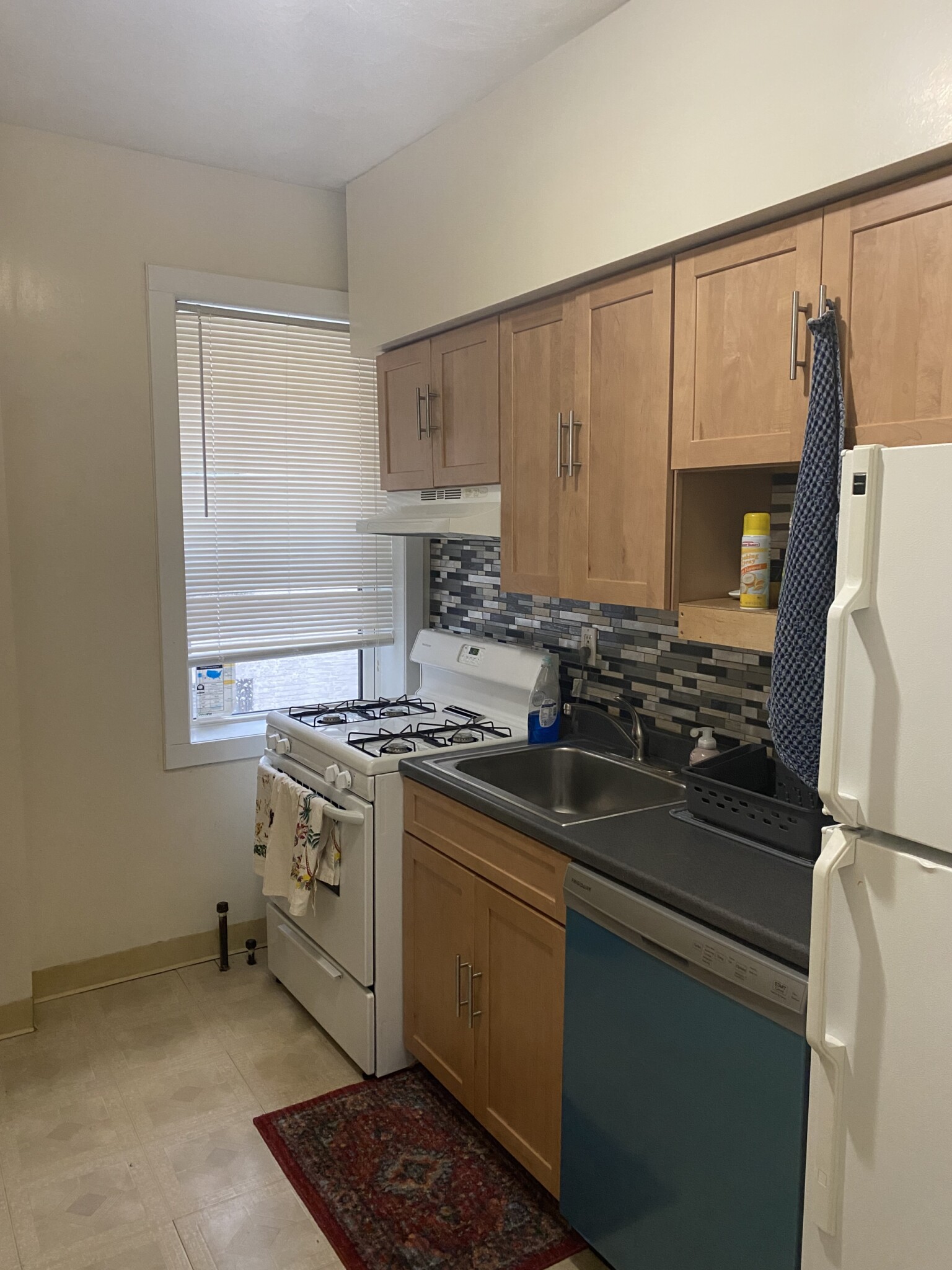 2001 Commonwealth Ave, Brighton