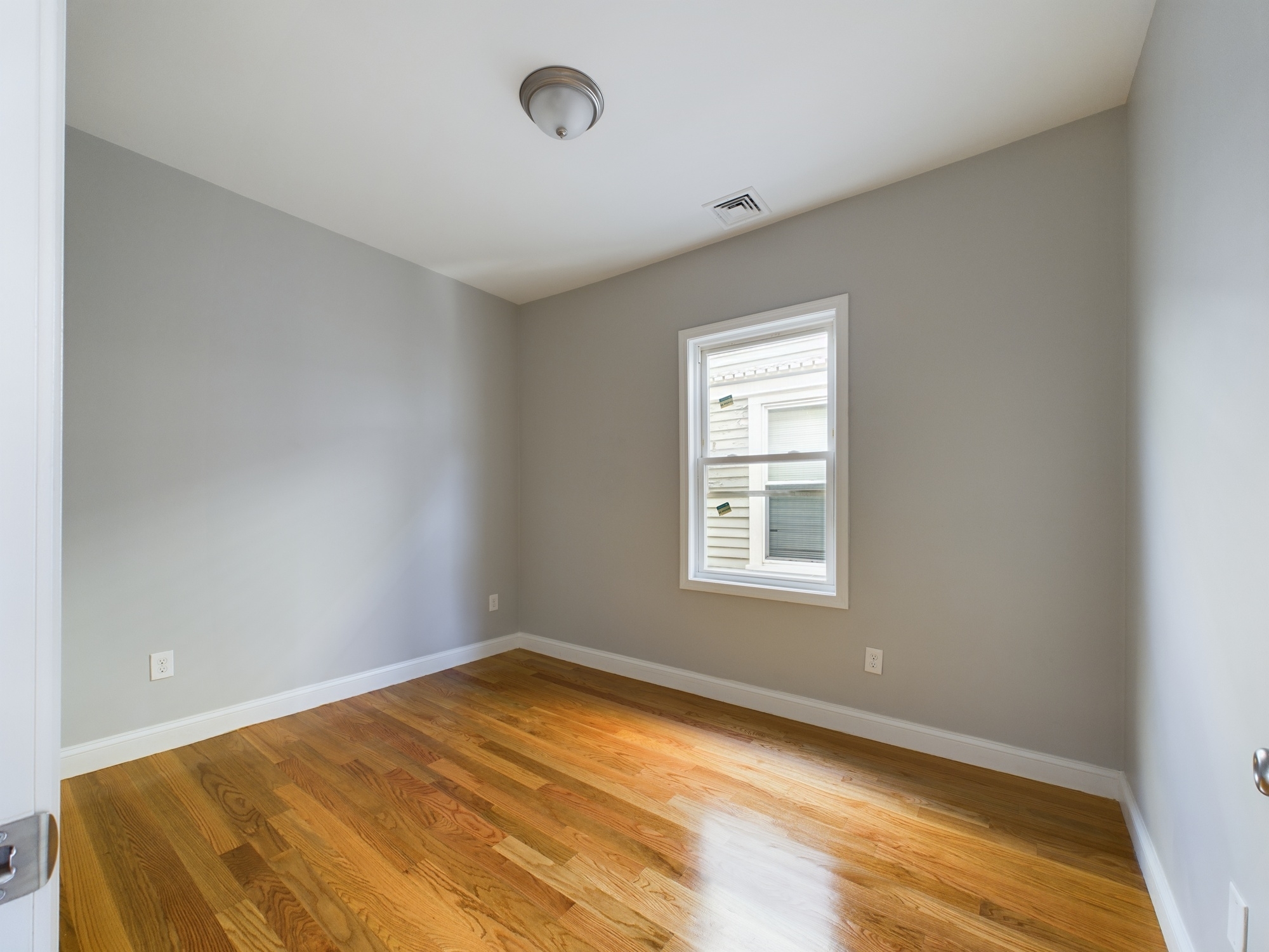 41 Calumet St, Mission Hill