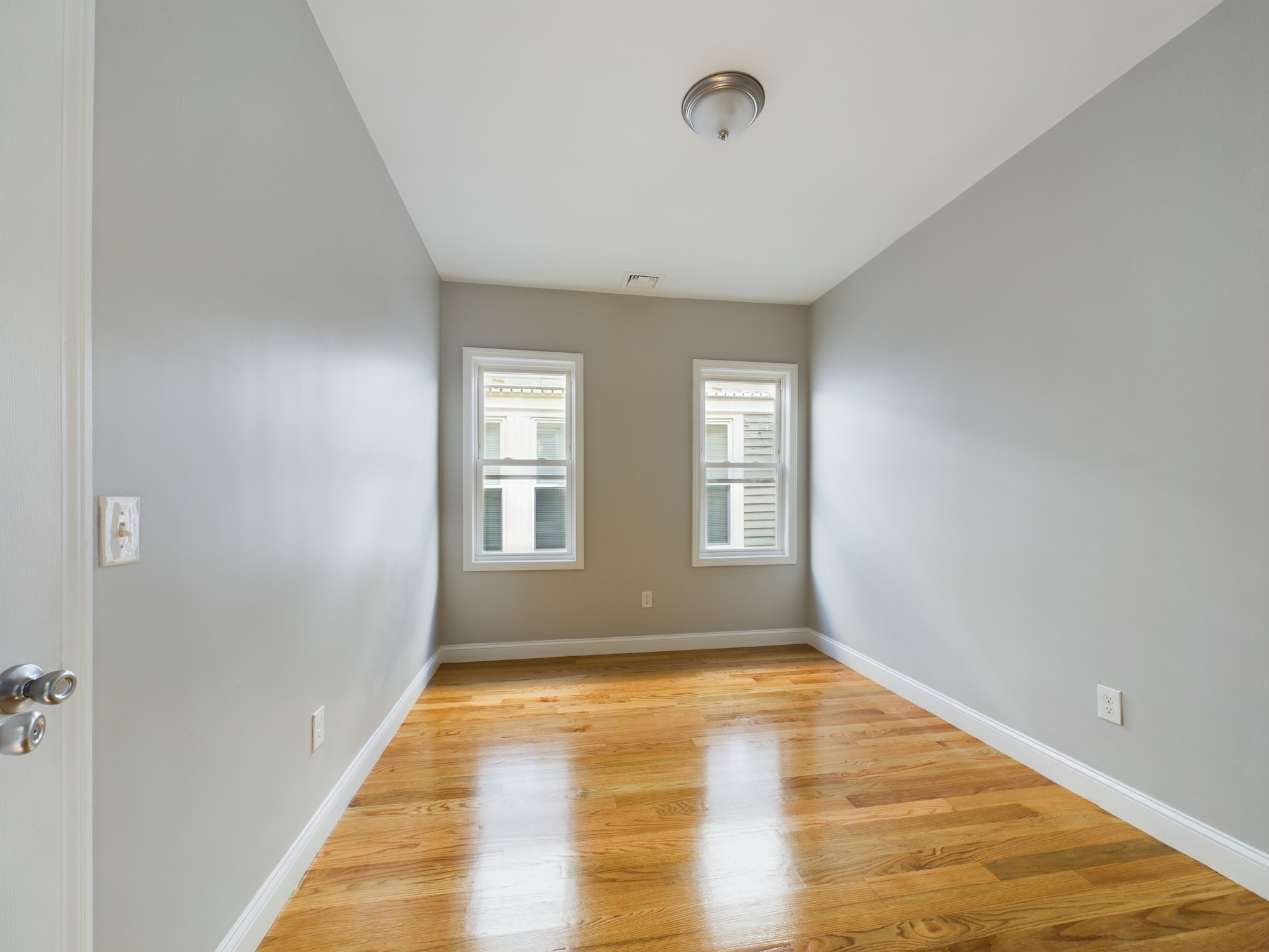 41 Calumet St, Mission Hill