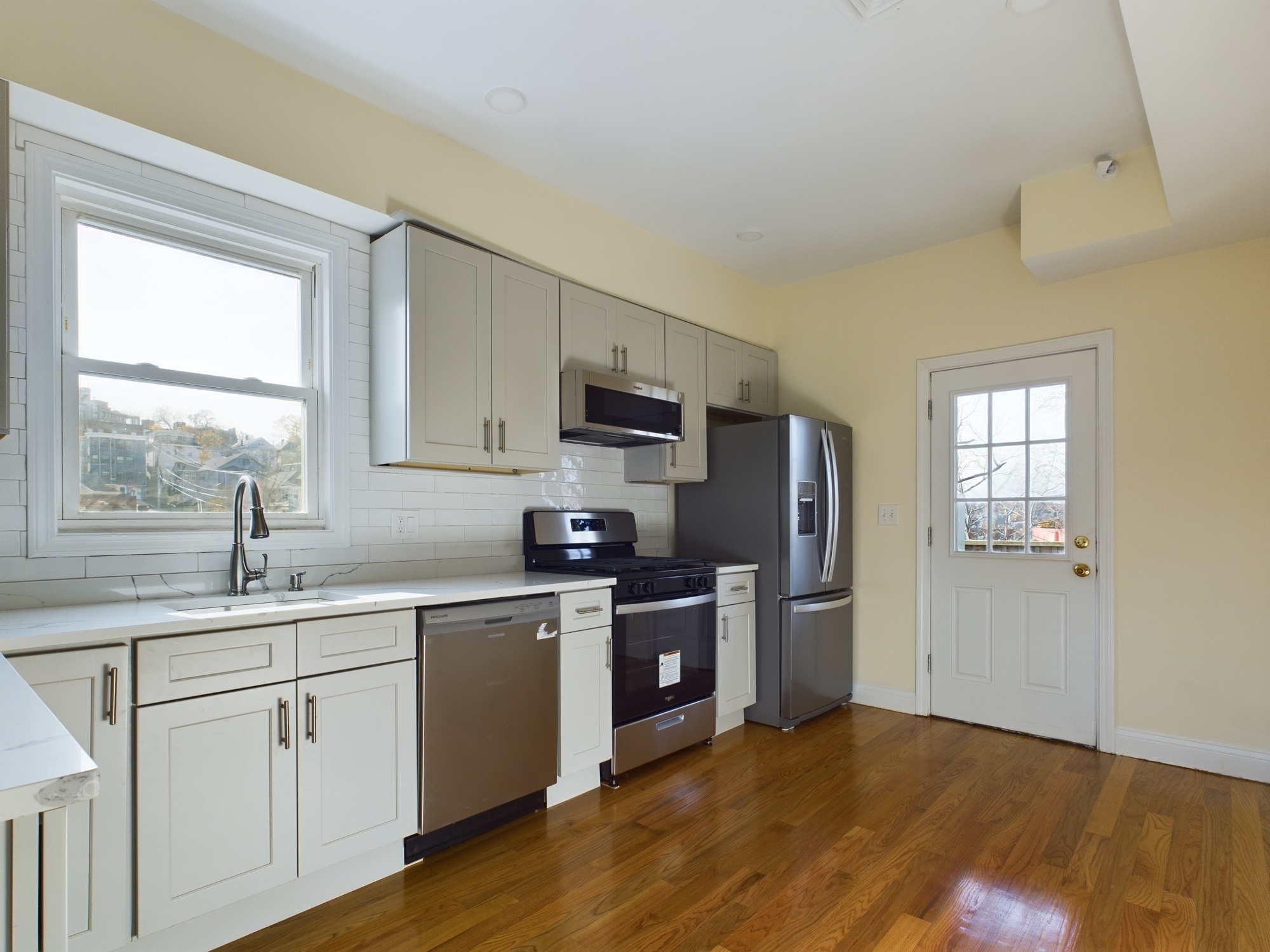 41 Calumet St, Mission Hill