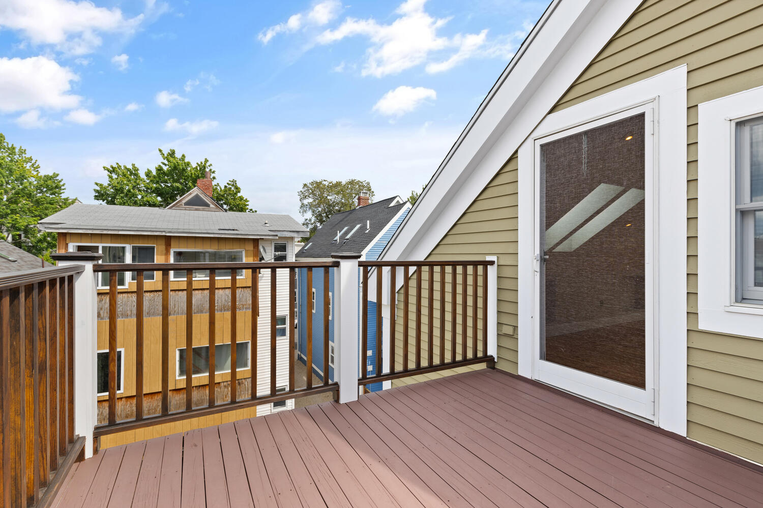 157 12 5th St, Kendall Square