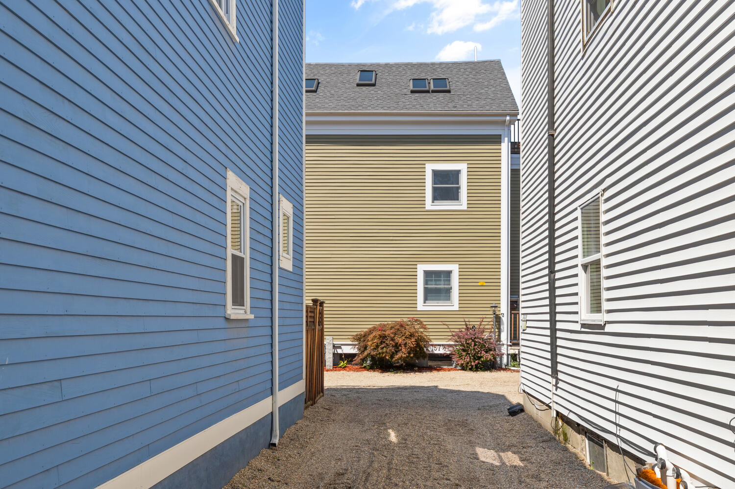 157 12 5th St, Kendall Square