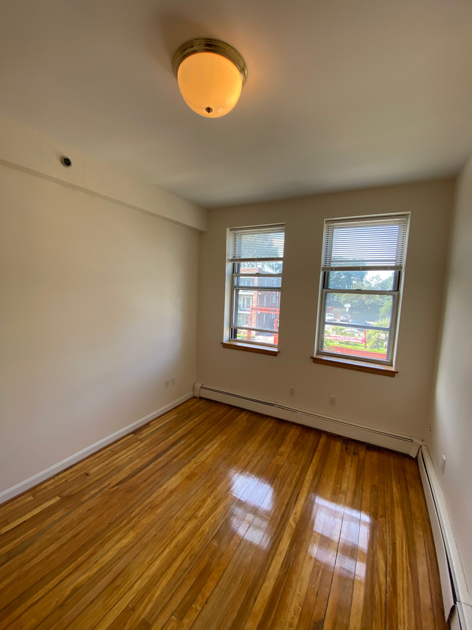 206 Chestnut Hill Ave, Brighton