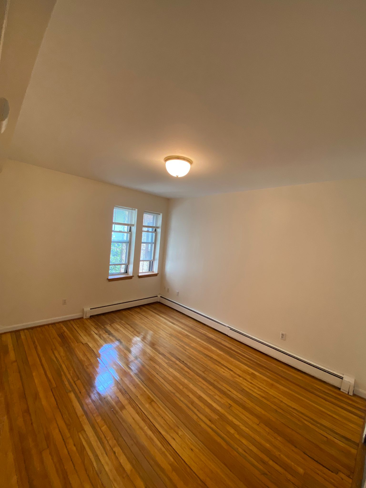 206 Chestnut Hill Ave, Brighton