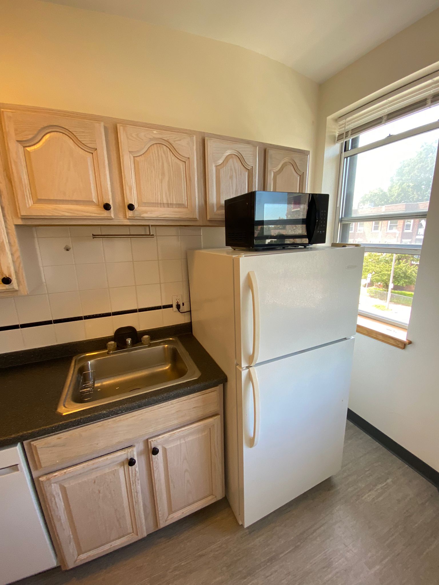 206 Chestnut Hill Ave, Brighton