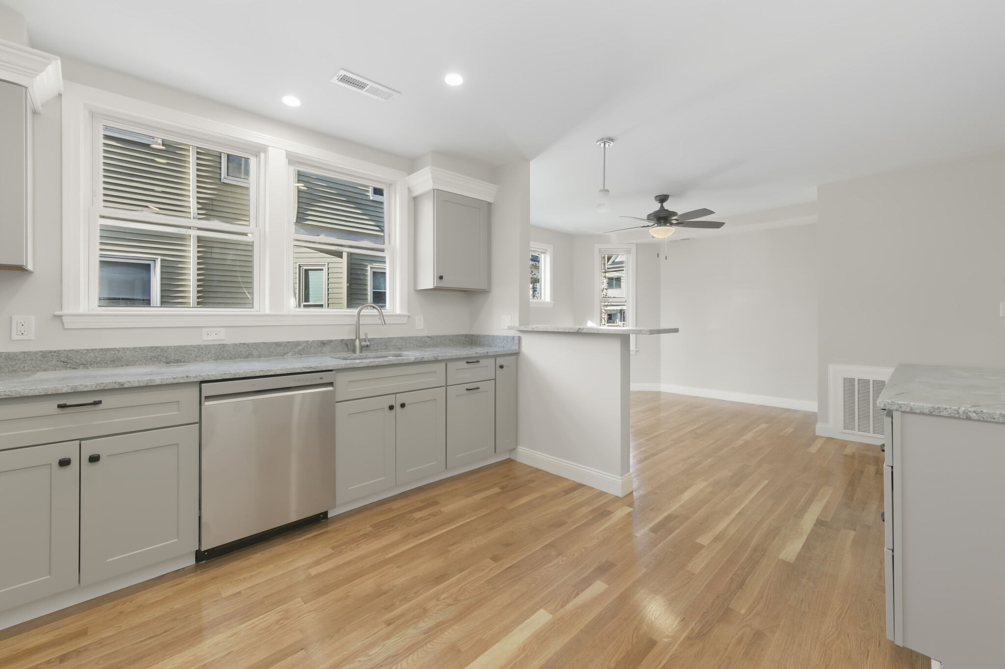 6 Benson St, Brighton