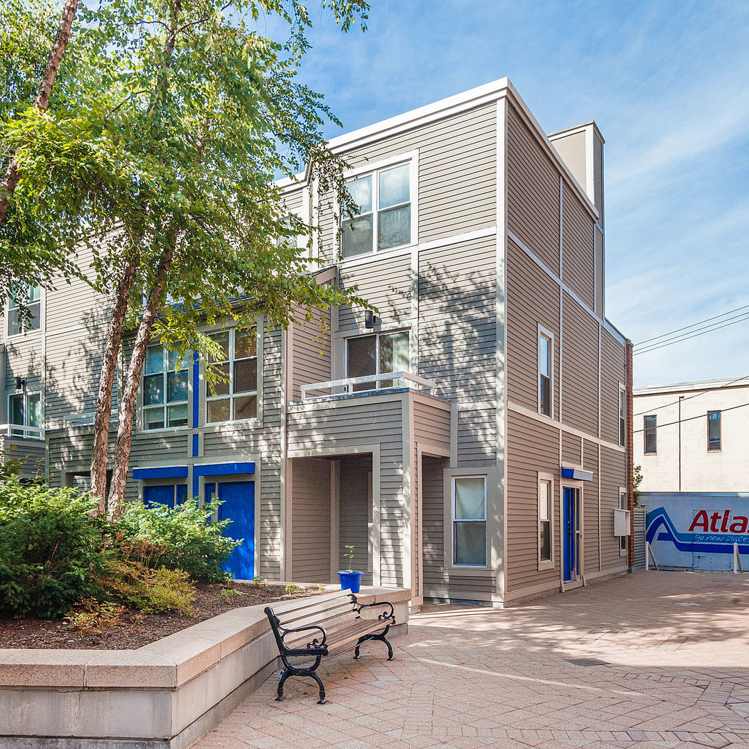 6 Chestnut St, Cambridgeport