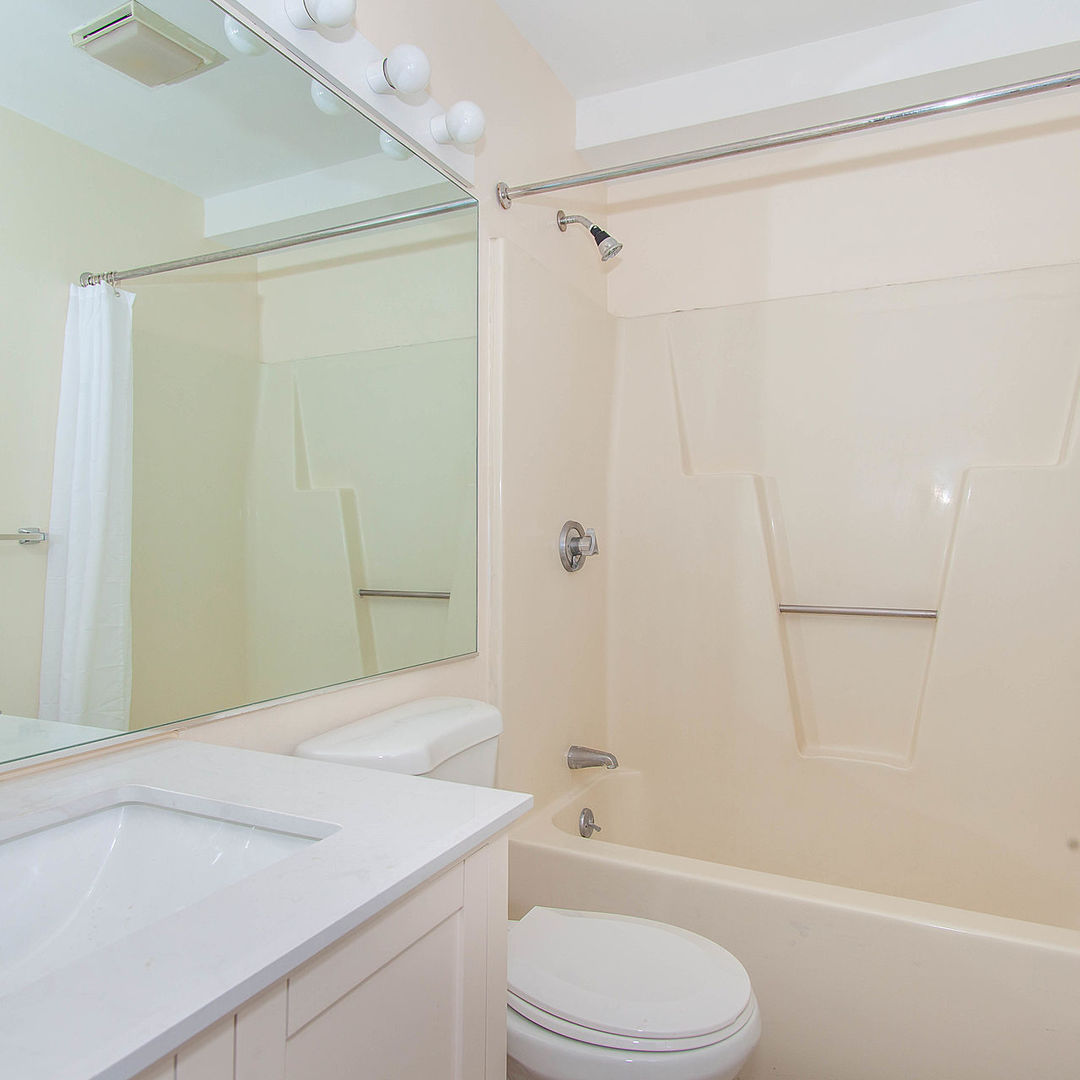 6 Chestnut St, Cambridgeport