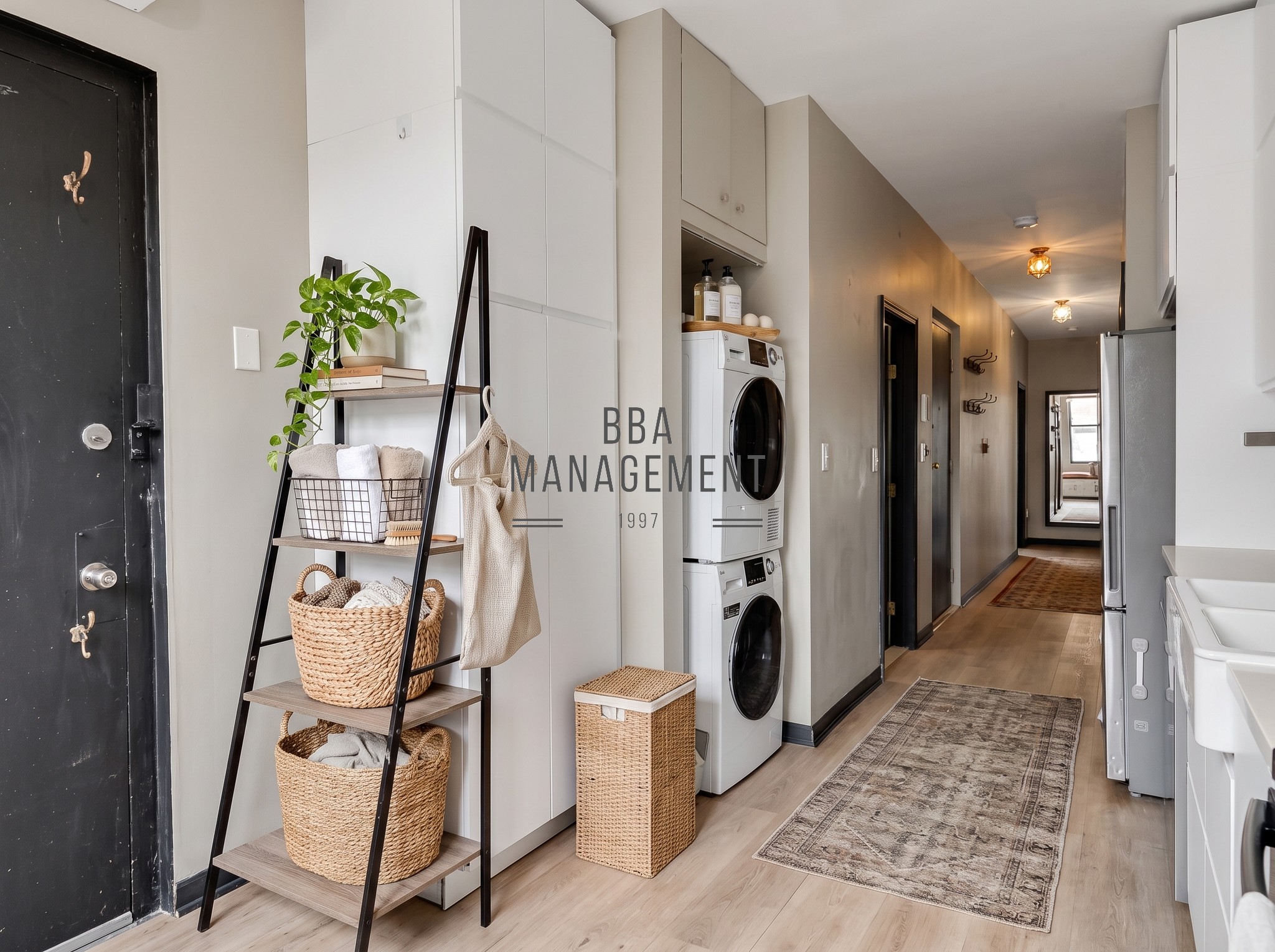 Photos of apartment on Washington,Brookline MA 02445
