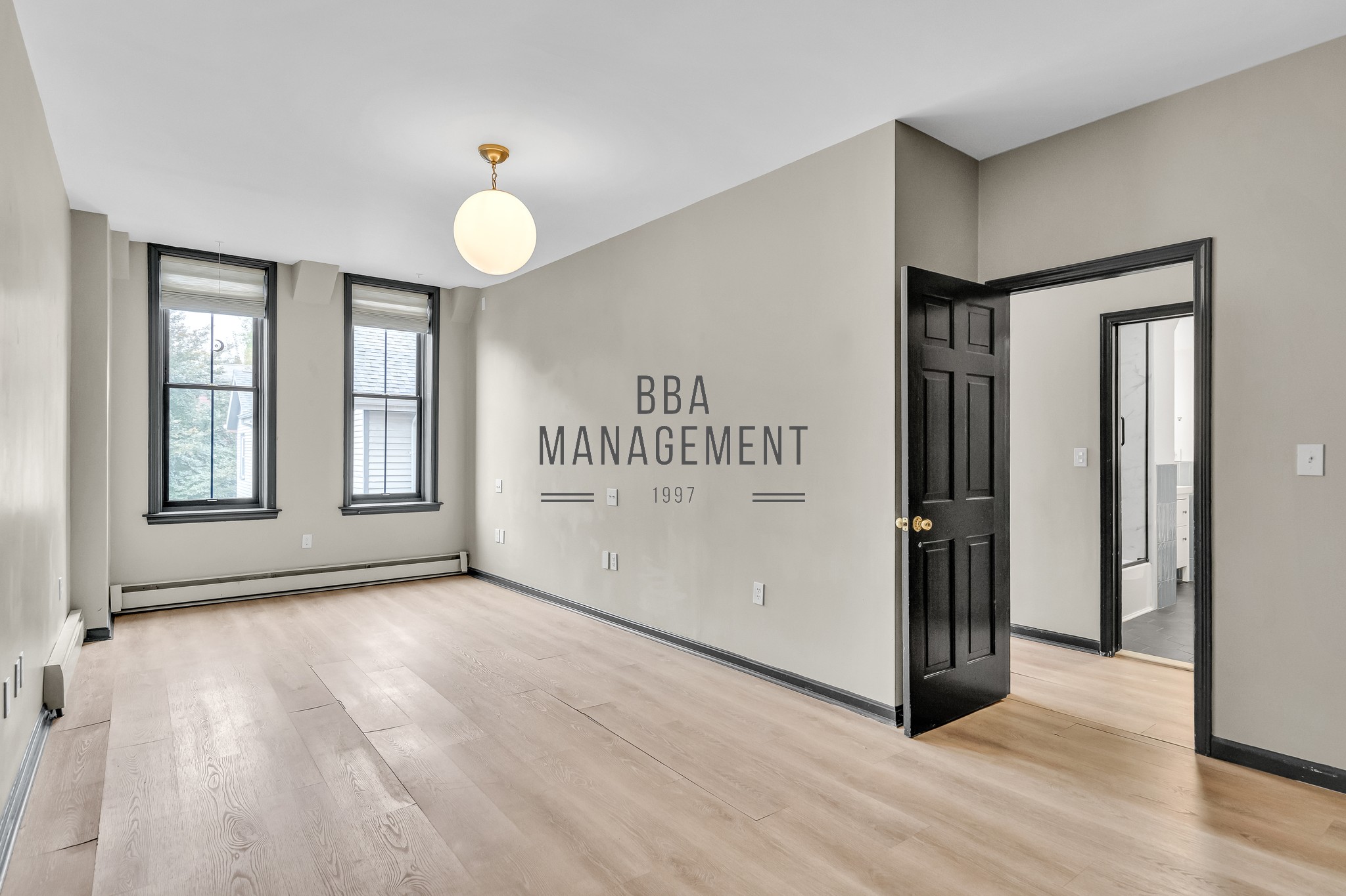 Photos of apartment on Washington,Brookline MA 02445