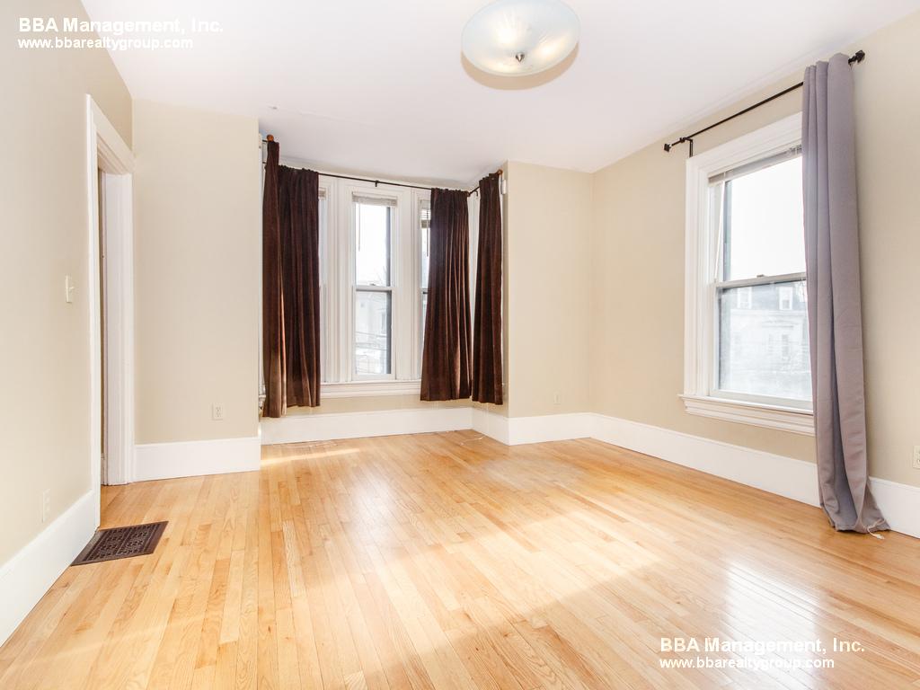 2 bed, 1 bath apartment for rent at 24 Pinckney St Unit 2, East Somerville — photo 5 of 15